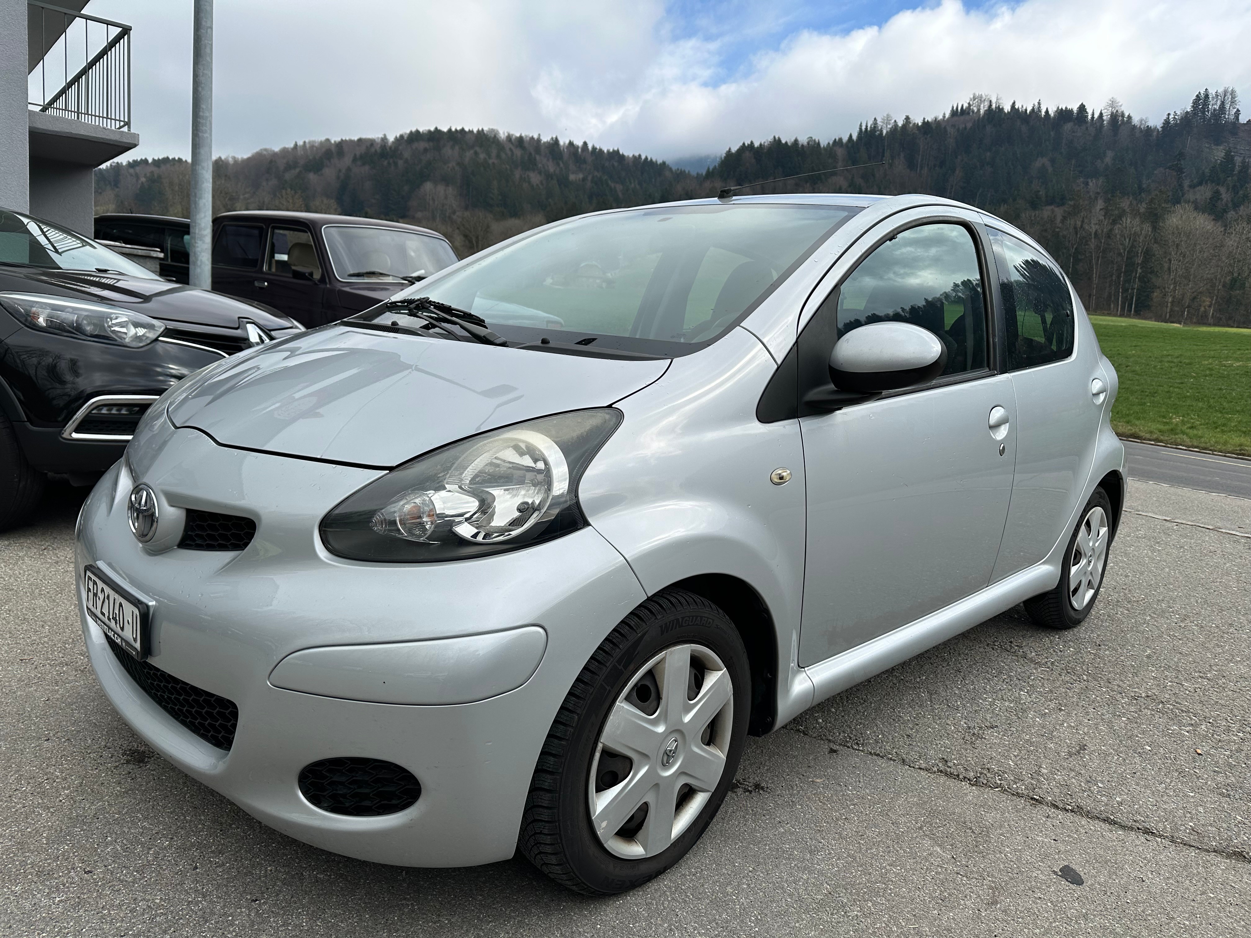 TOYOTA Aygo 1.0 Linea Luna