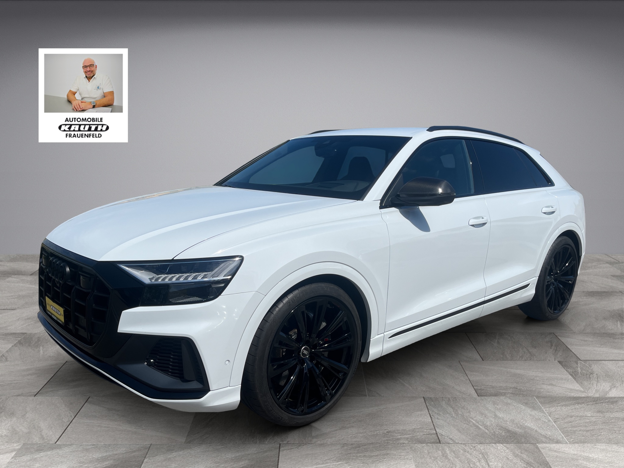 AUDI SQ8 TFSI qu*Carbon Paket/23