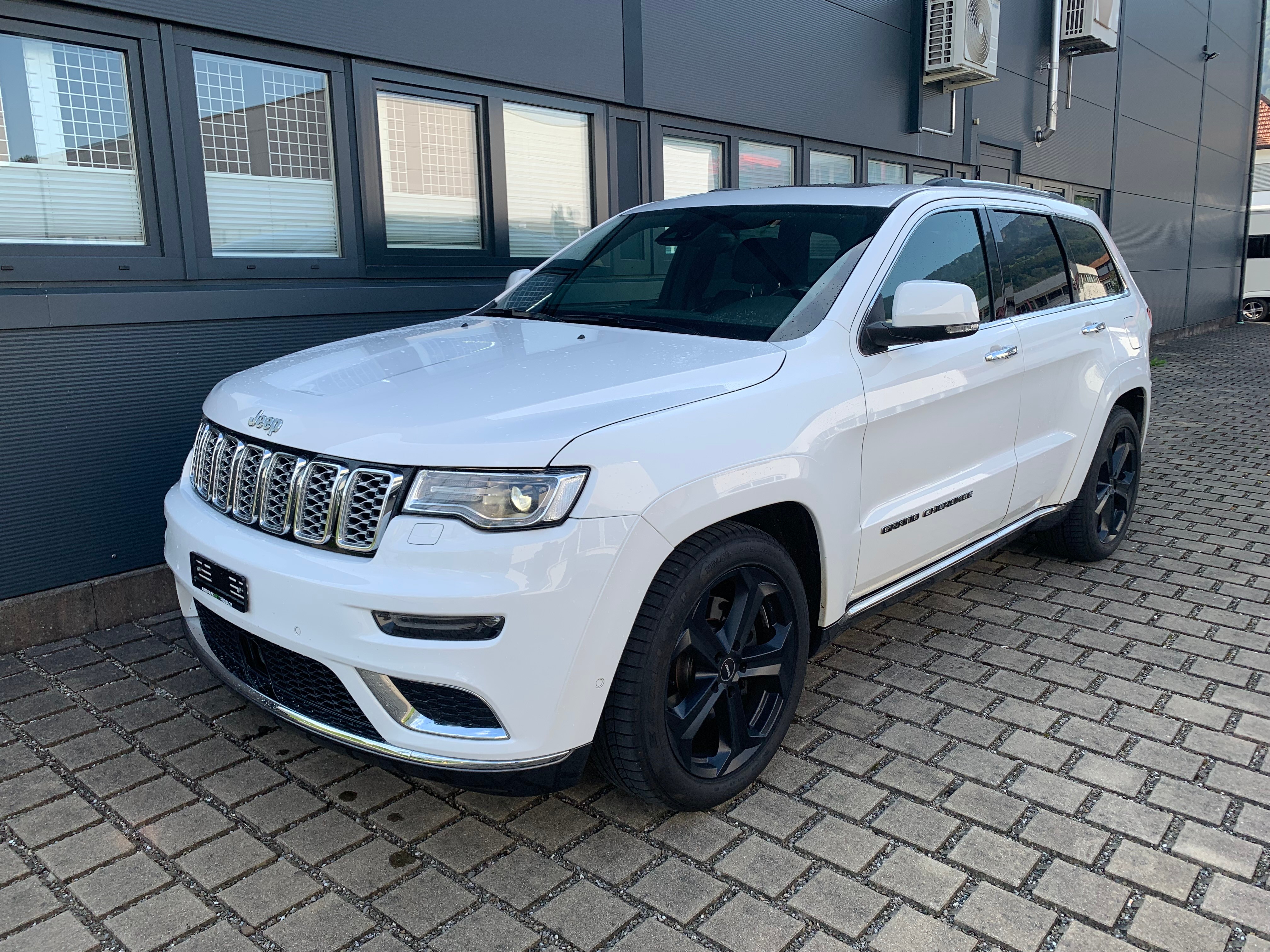 JEEP Grand Cherokee 3.0 CRD Summit Automatic