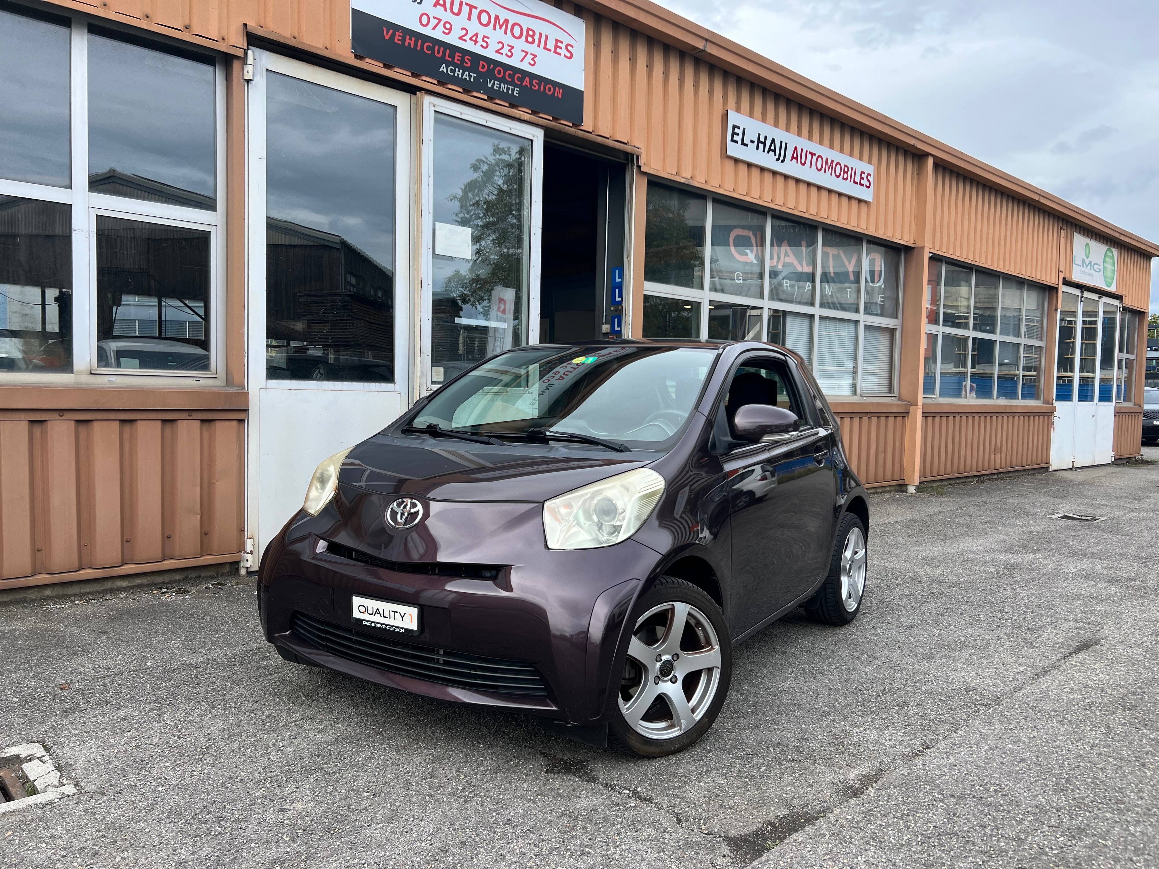 TOYOTA iQ 1.0 VVT-i Multidrive