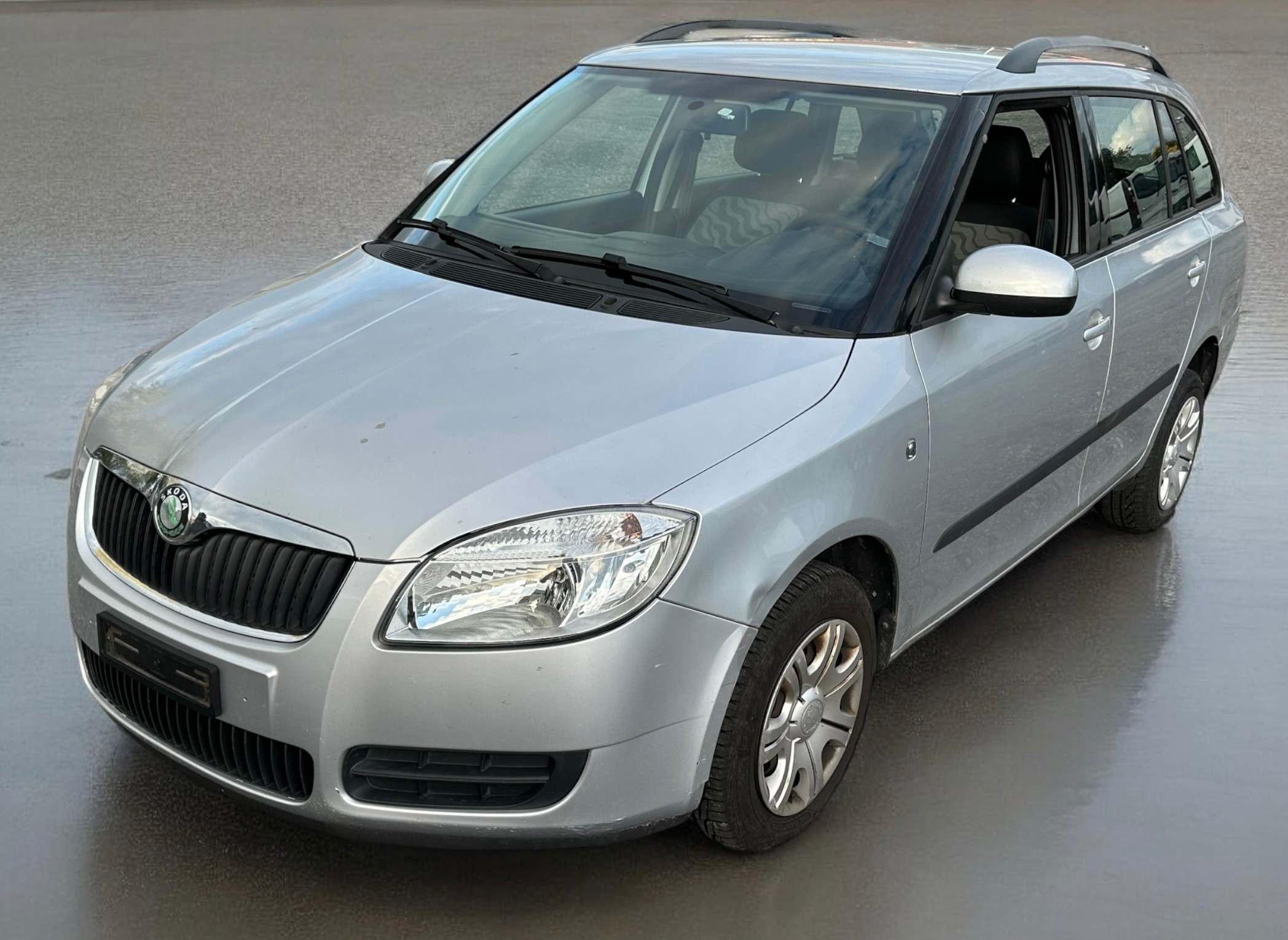 SKODA Fabia 1.2 Entry