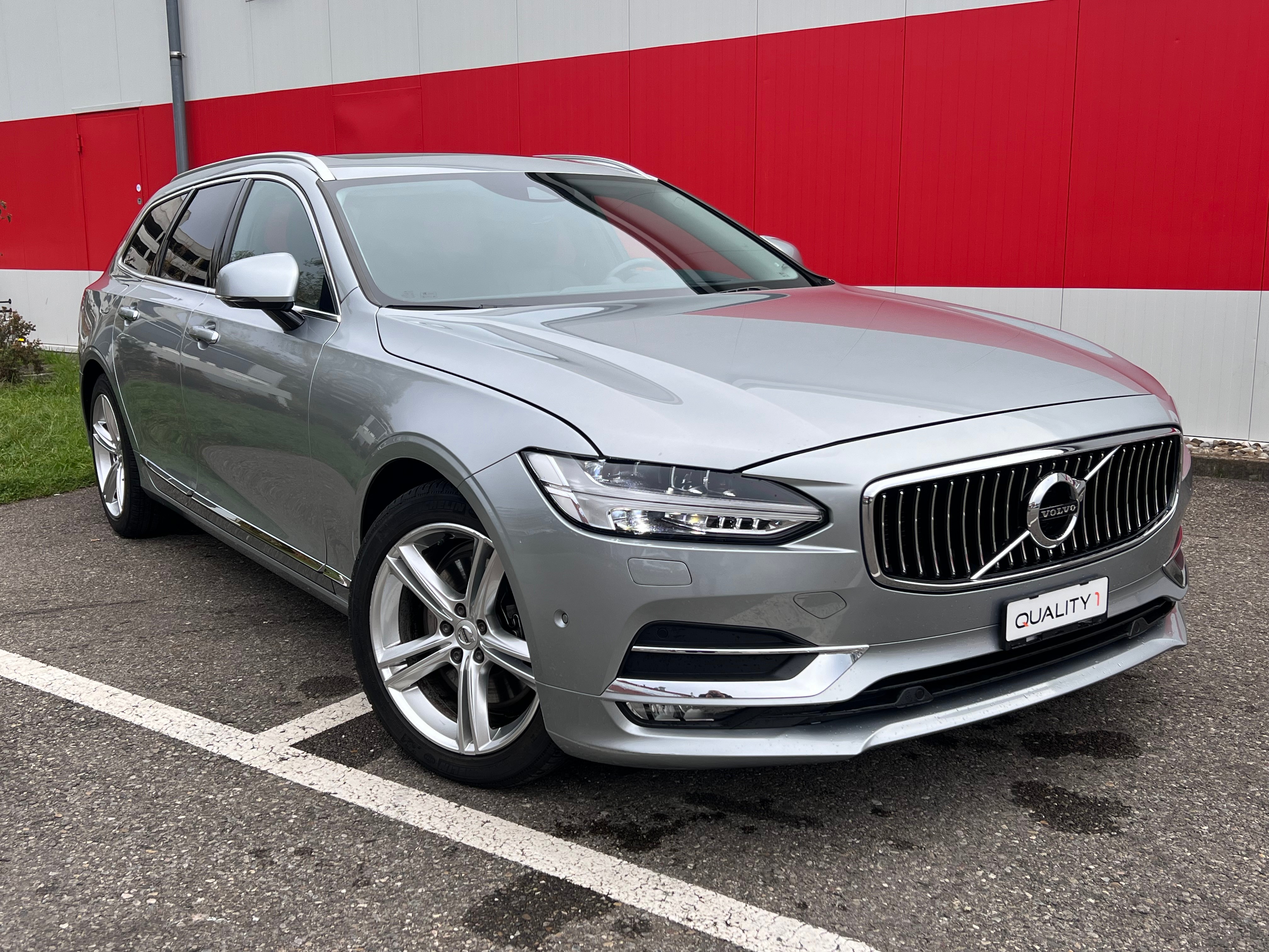 VOLVO V90 D5 AWD Inscription Geartronic Powerpulse