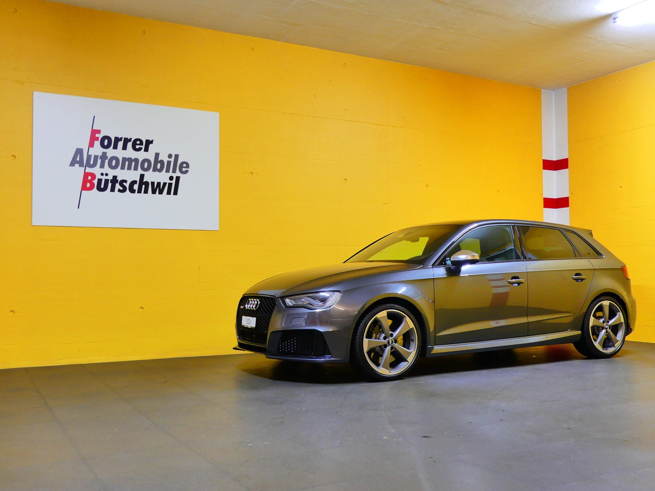 AUDI RS3 2.5 TSI quattro S-tronic