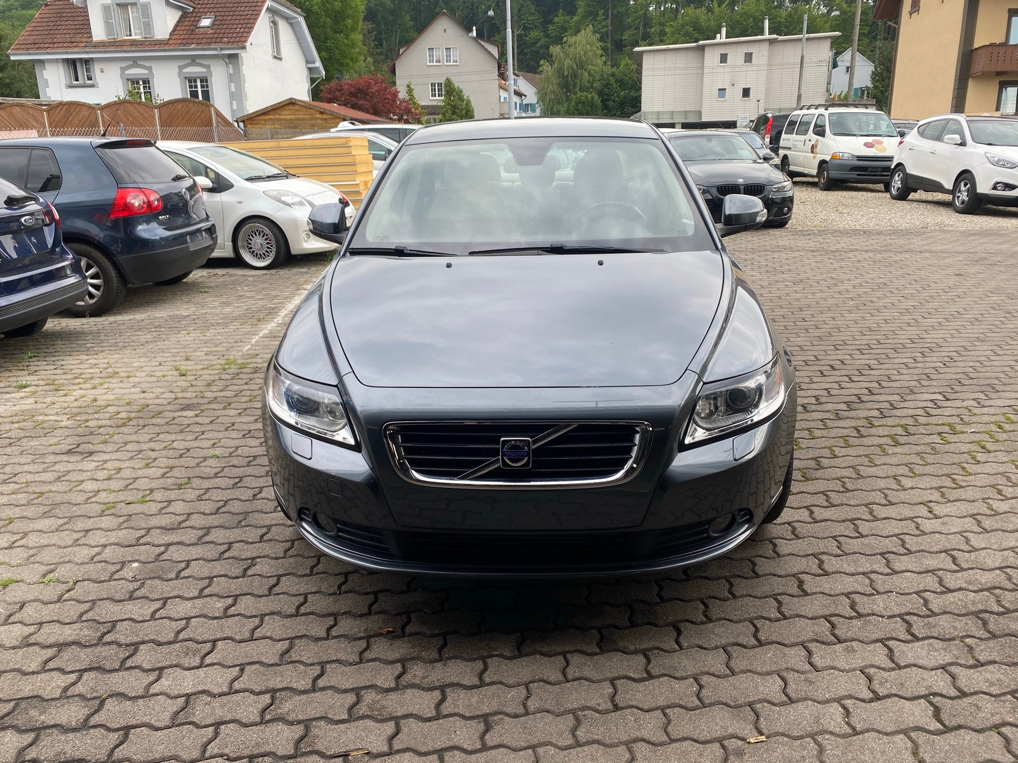 VOLVO S40 2.0D Summum