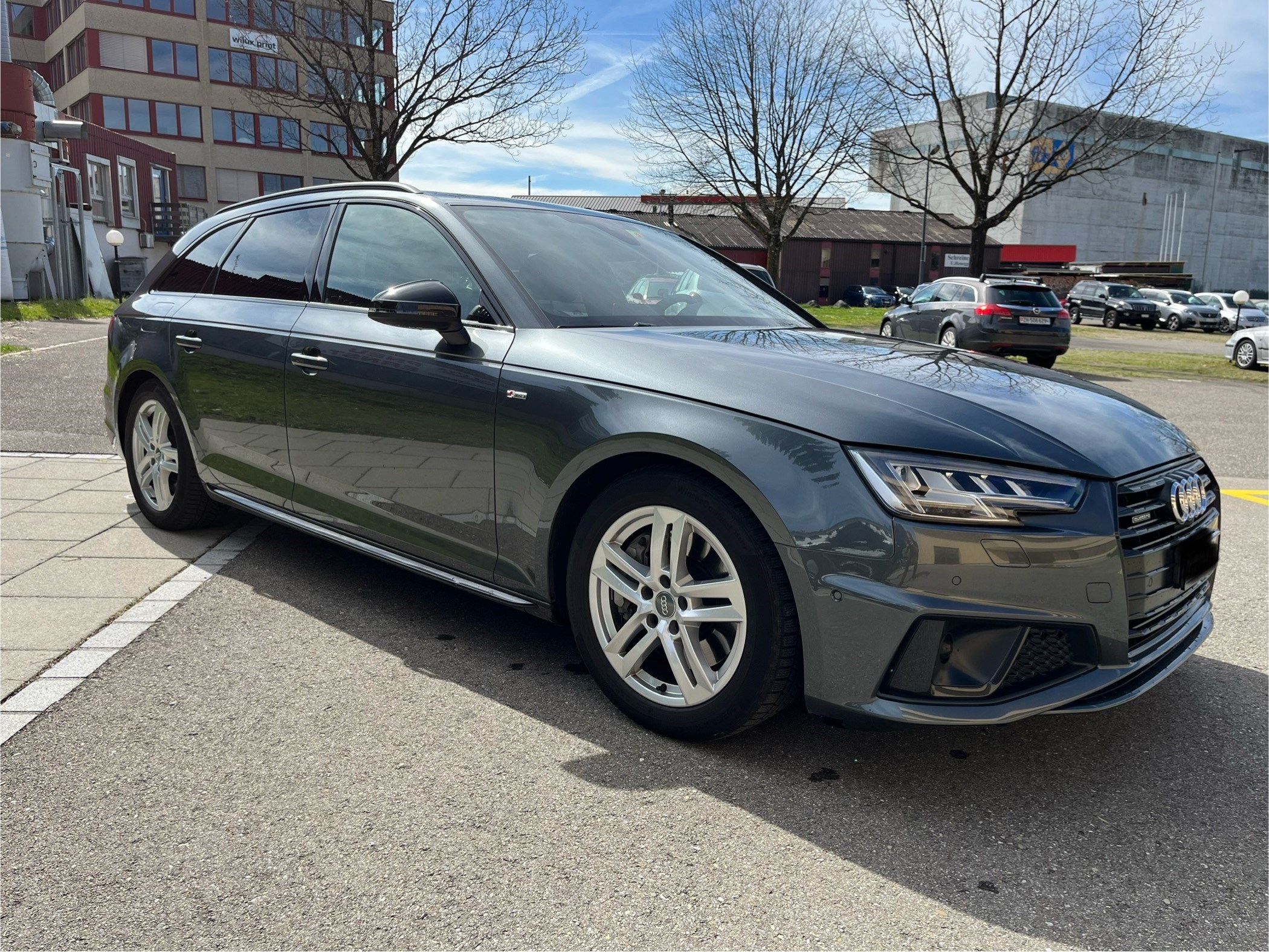 AUDI A4 Avant 45 TFSI Sport S-tronic quattro