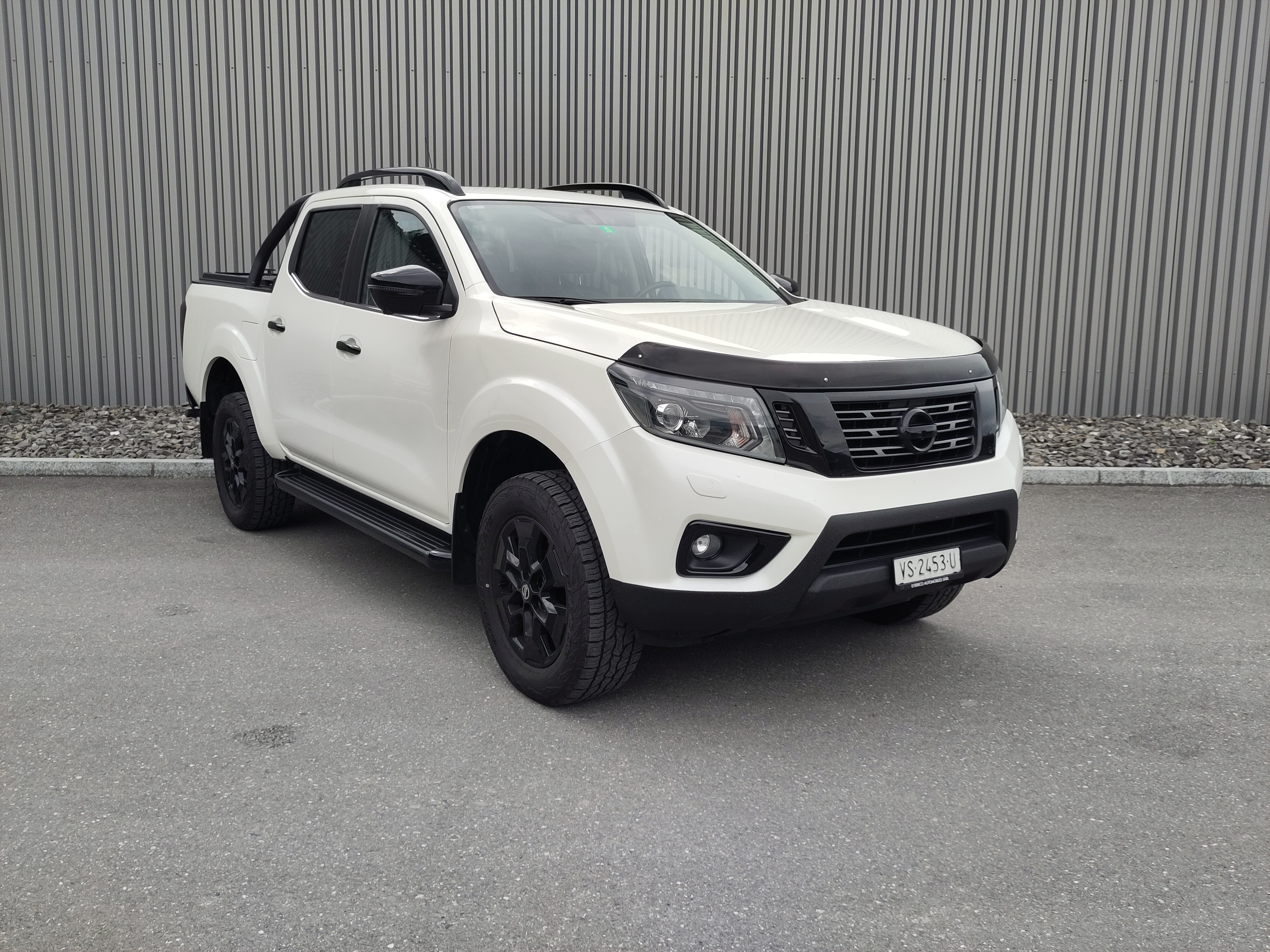 NISSAN Navara Double Cab N-Guard 2.3 dCi 4WD