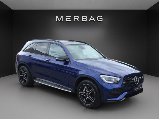 MERCEDES-BENZ GLC 300 AMG Line 4Matic