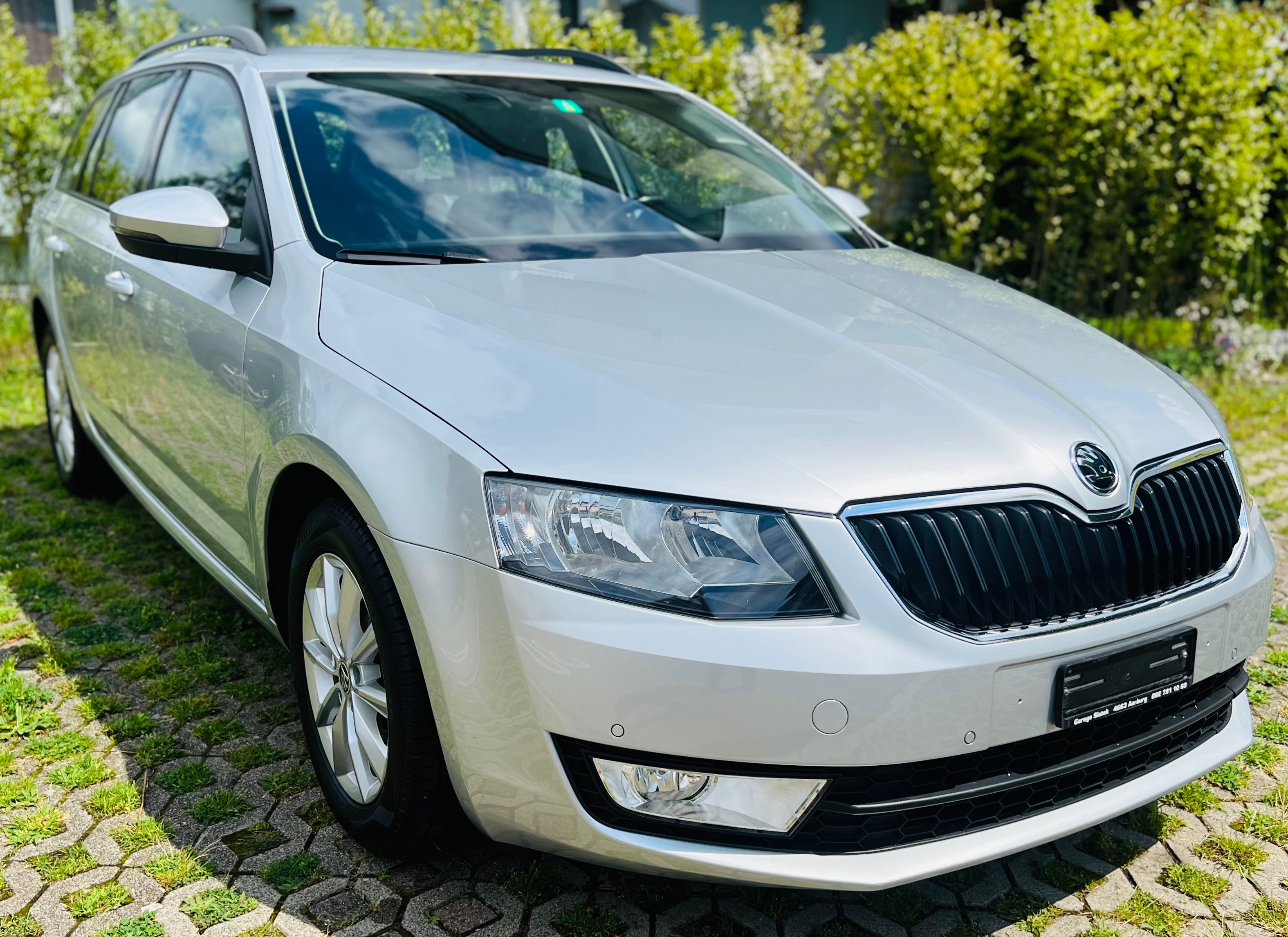 SKODA Octavia Combi 2.0 TDI Ambition DSG