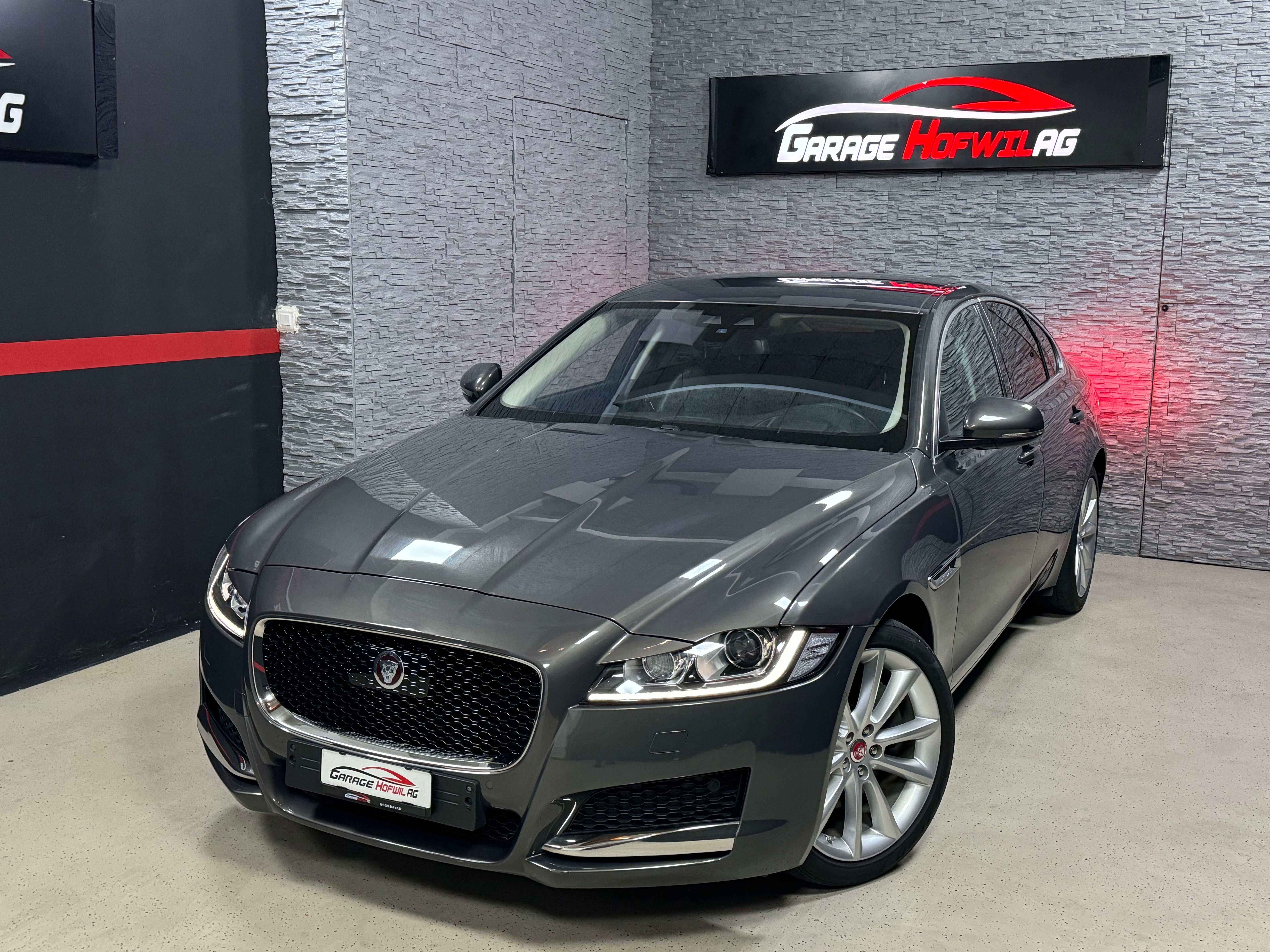 JAGUAR XF 20d Prestige Automatic