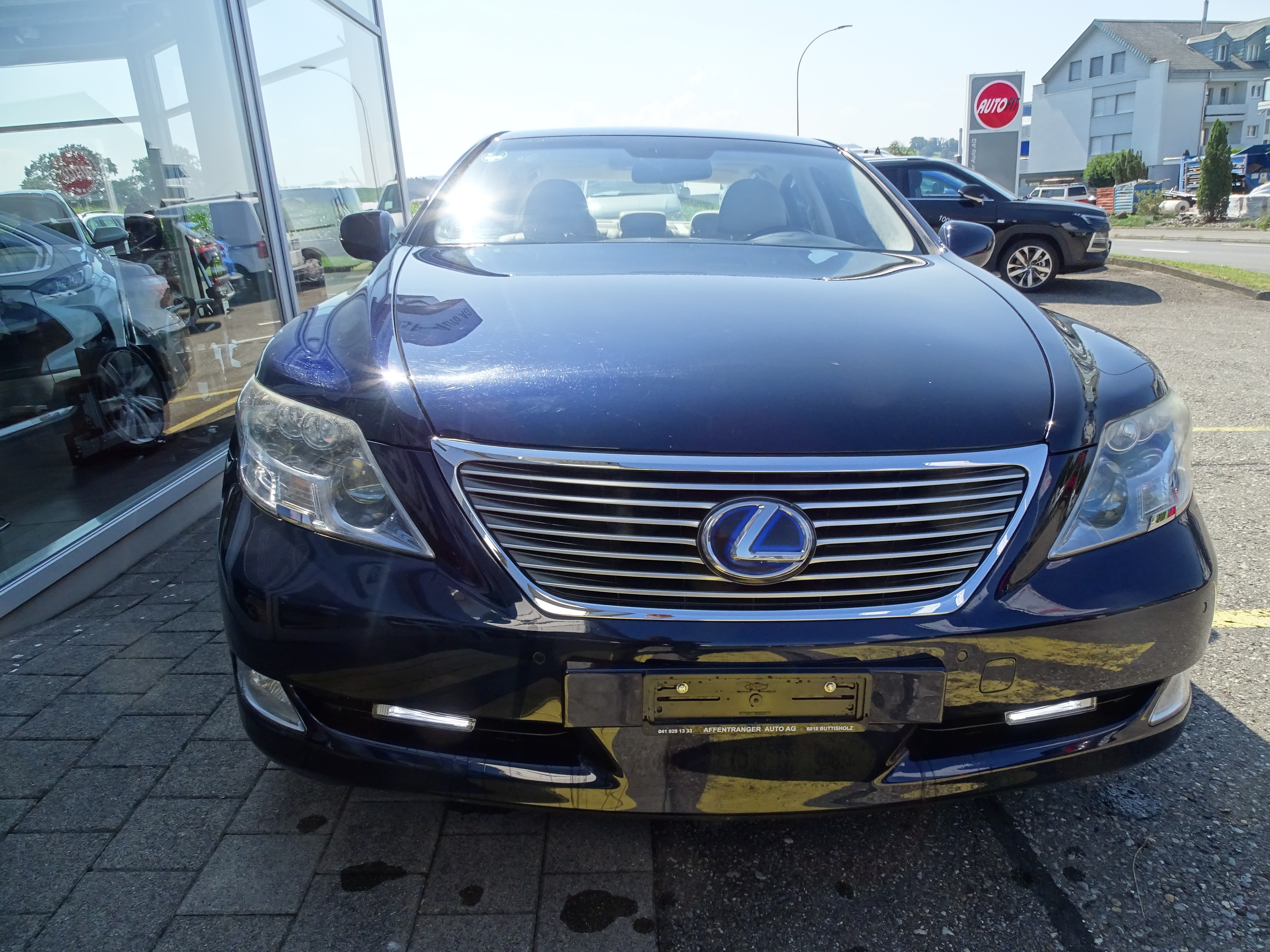 LEXUS LS 600h 5.0 V8 AWD Automatic