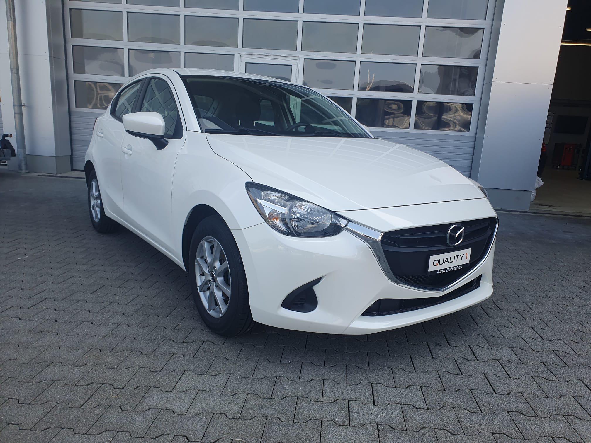 MAZDA 2 1.5i 16V Skyactiv-G Ambition