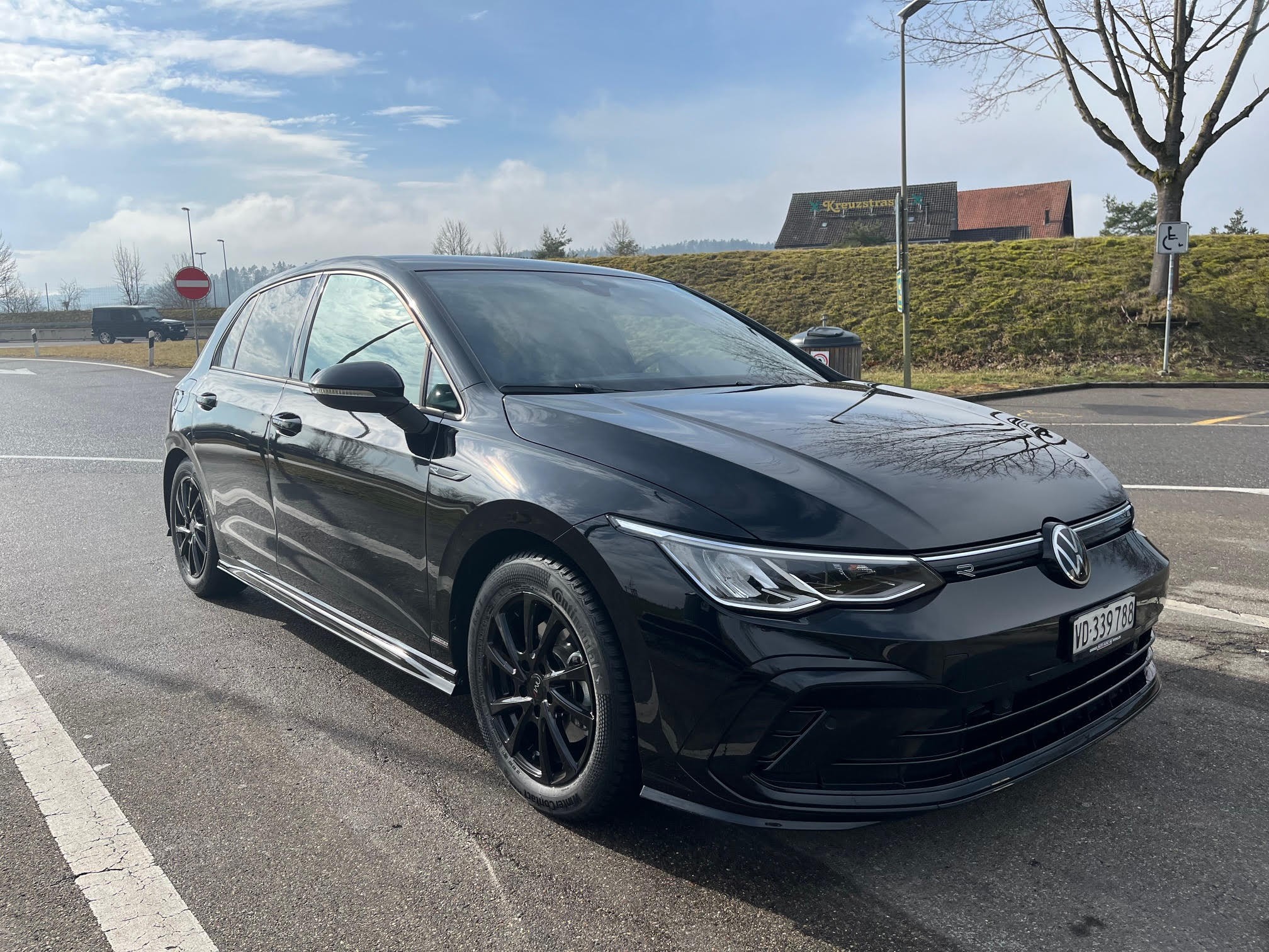 VW Golf 1.5 eTSI mHEV ACT R-Line DSG