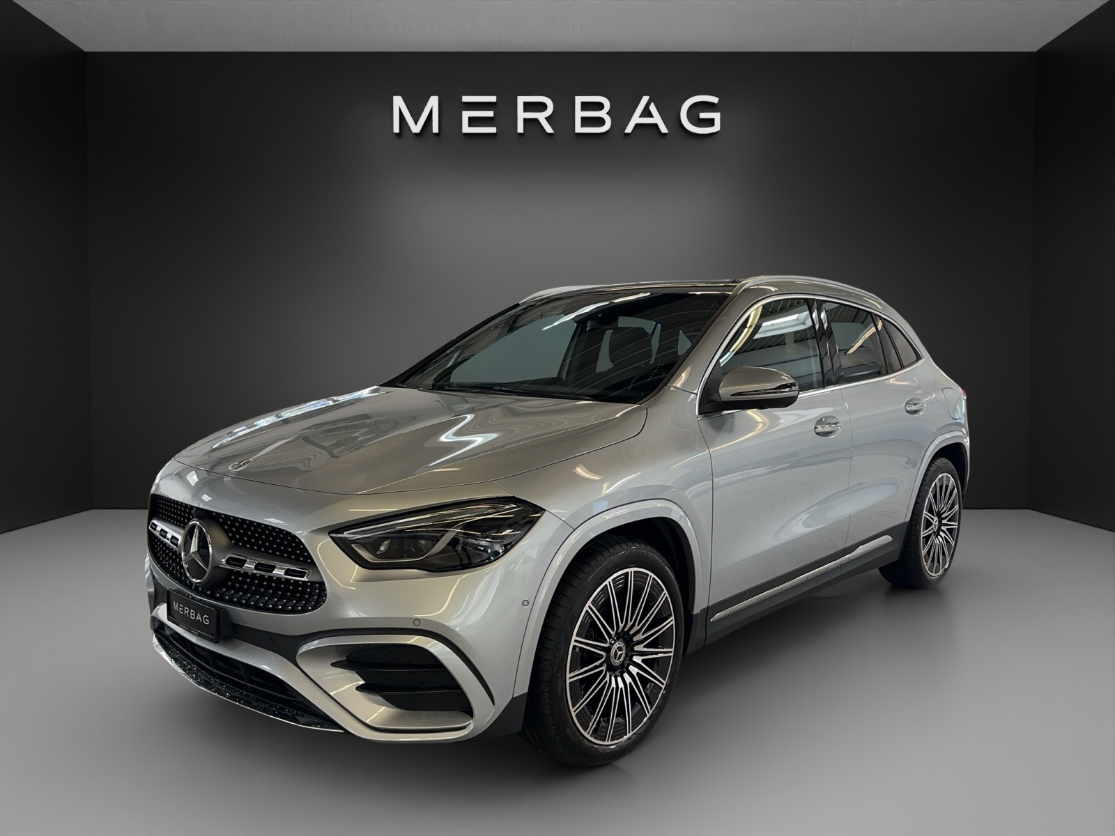 MERCEDES-BENZ GLA 220d 4Matic 8G-DCTSwiss Star