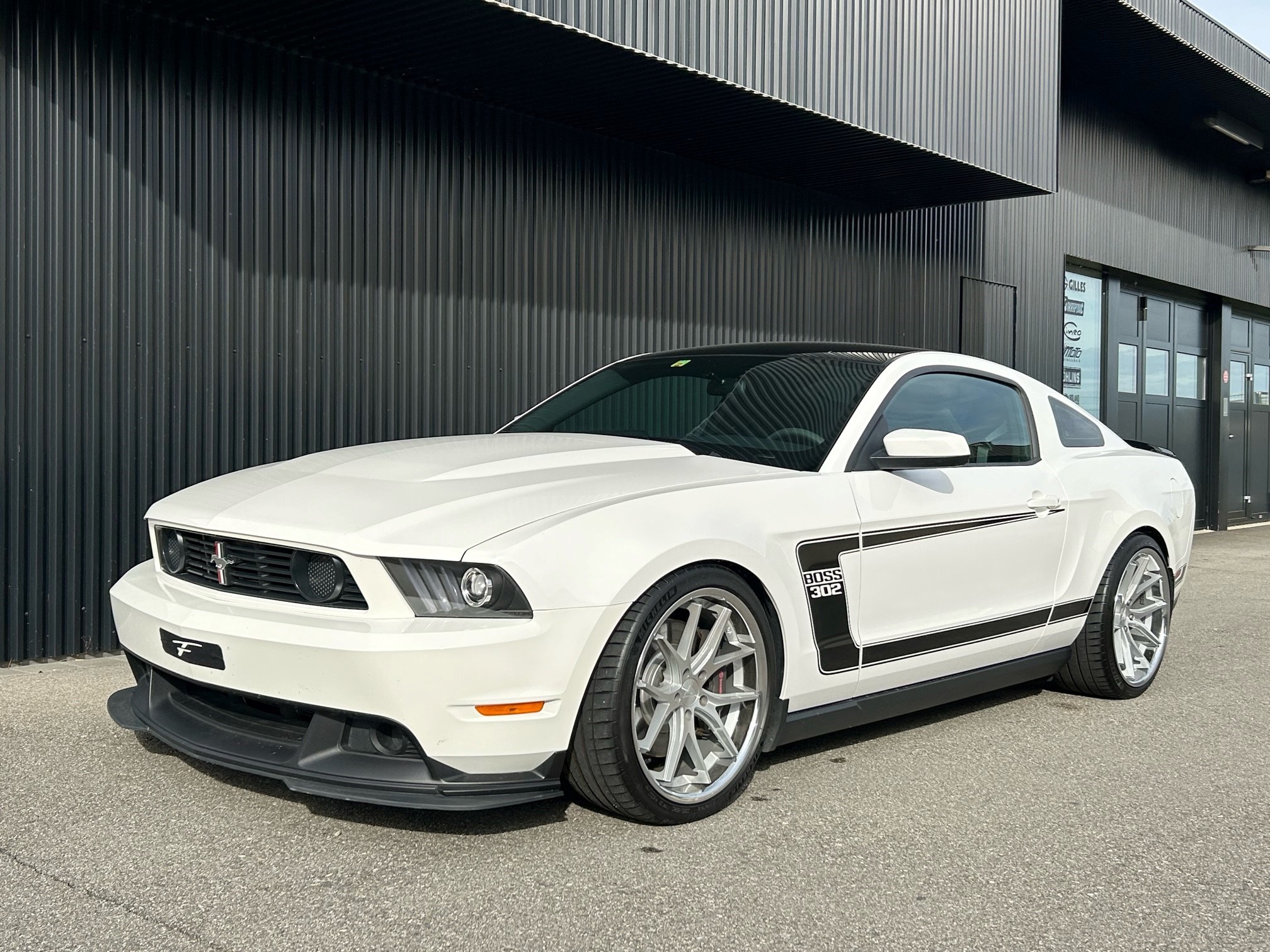 FORD MUSTANG Boss 302