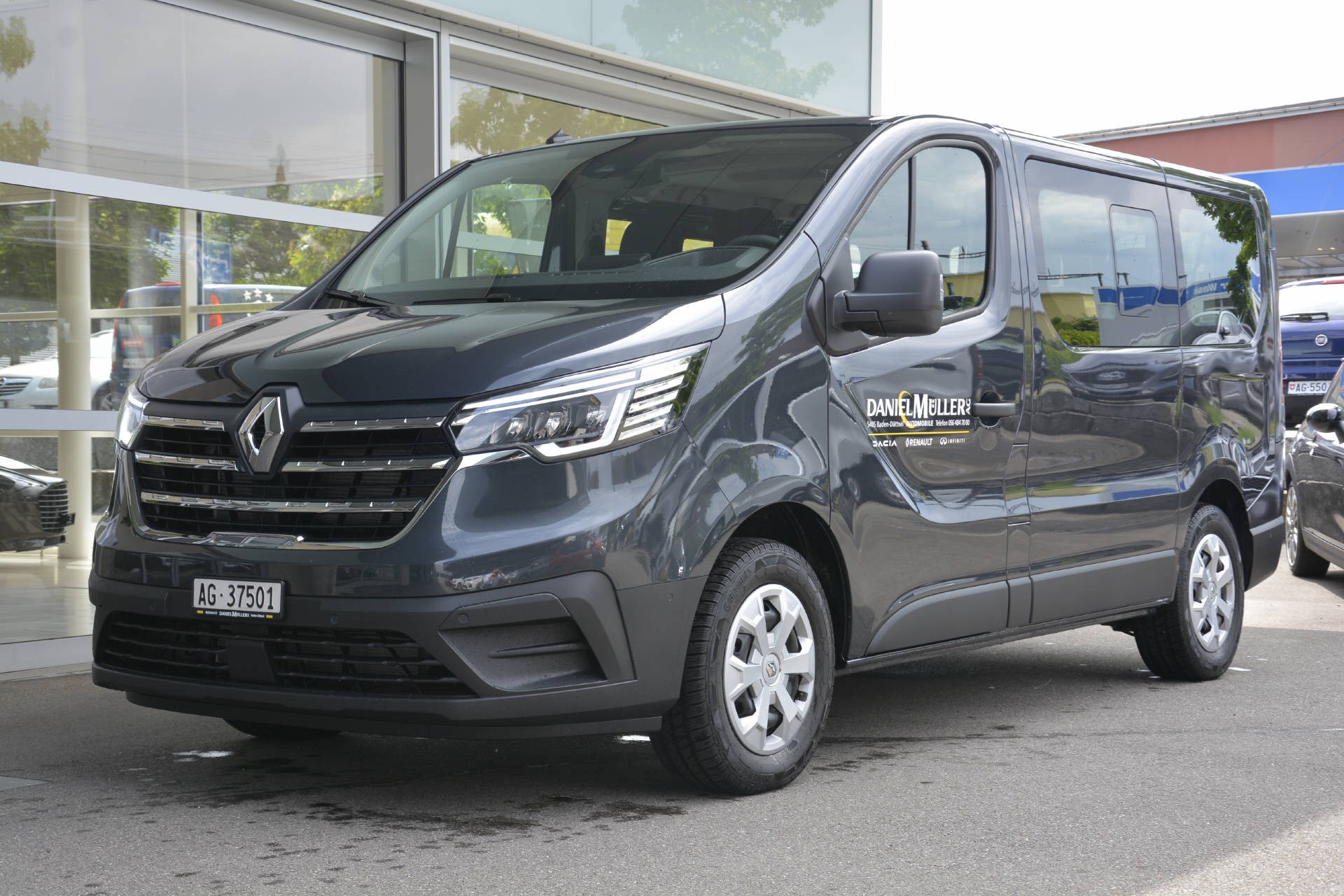 RENAULT Trafic Passenger & Spaceclass P evolution Blue dCi 150 EDC