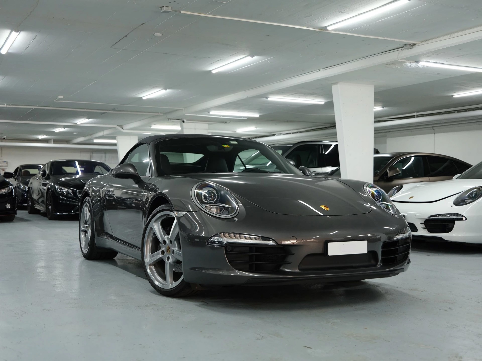 PORSCHE 911 Cabrio Carrera PDK