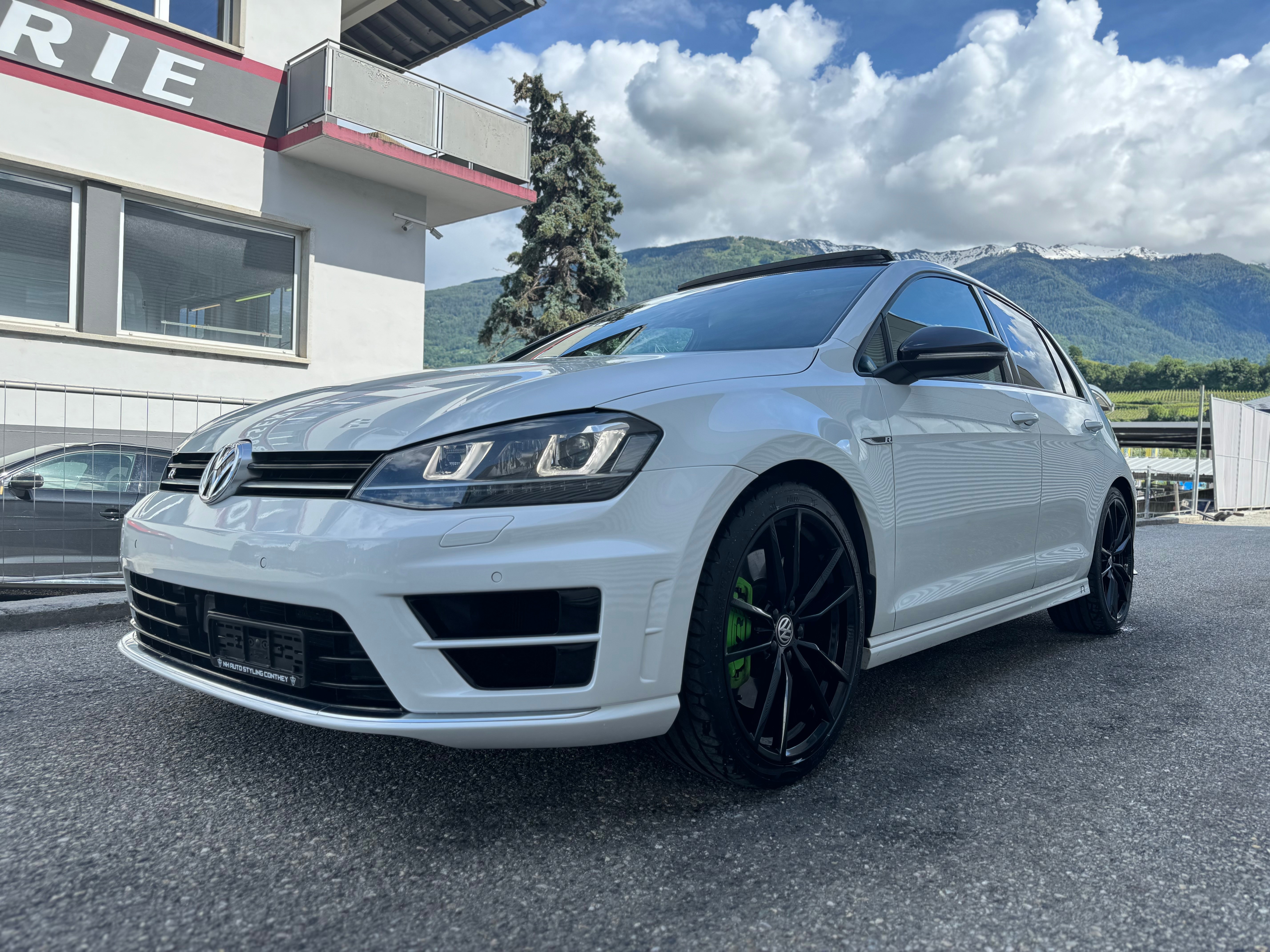 VW Golf 2.0 TSI R 4Motion DSG