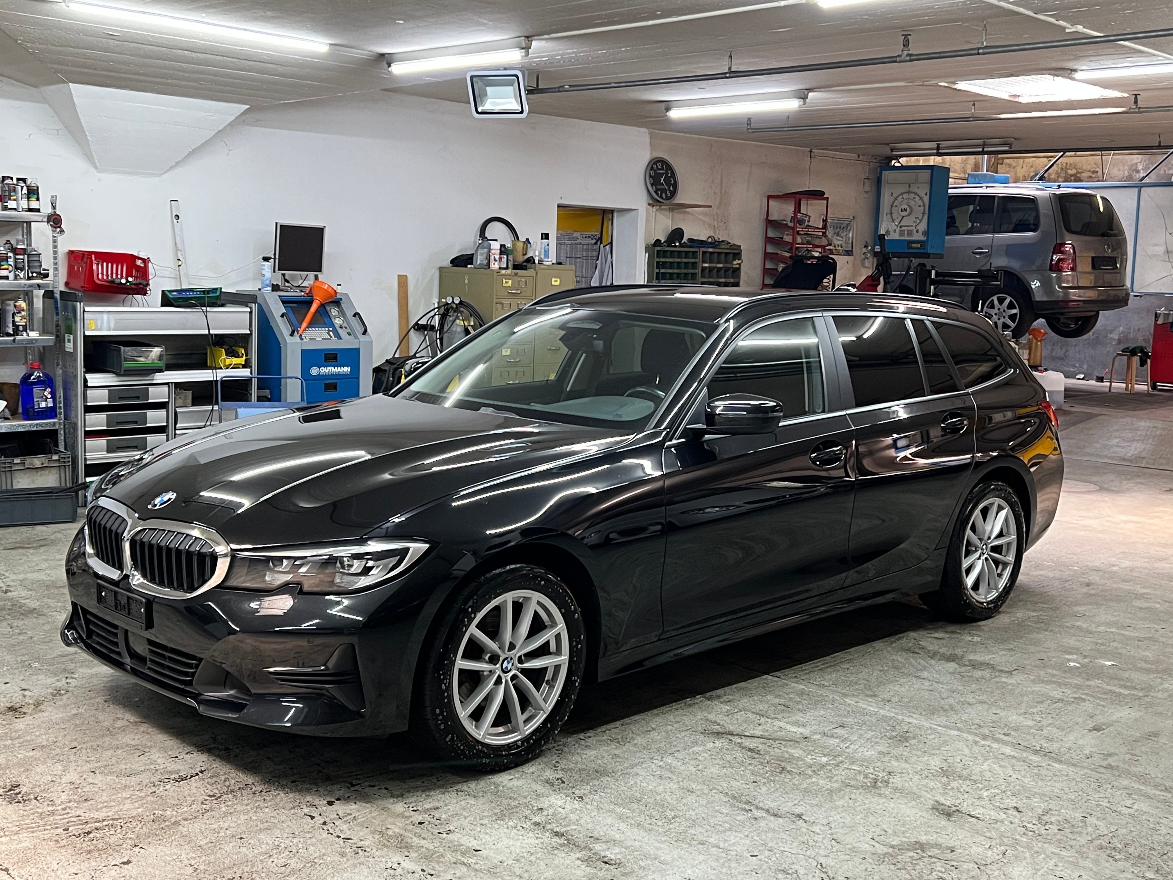 BMW 320d xDrive Touring Steptronic