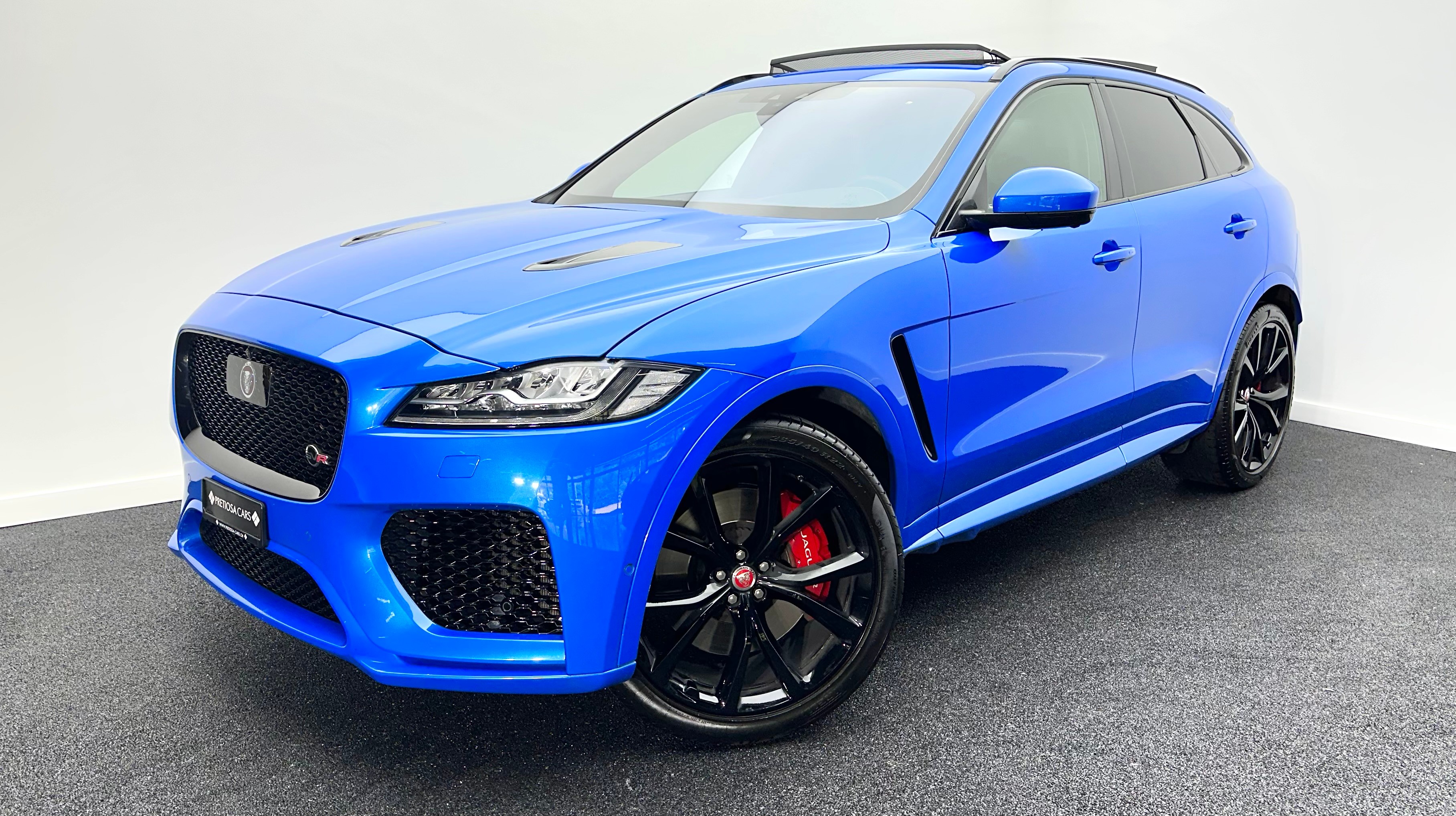 JAGUAR F-Pace 5.0 V8 SVR AWD Automatik