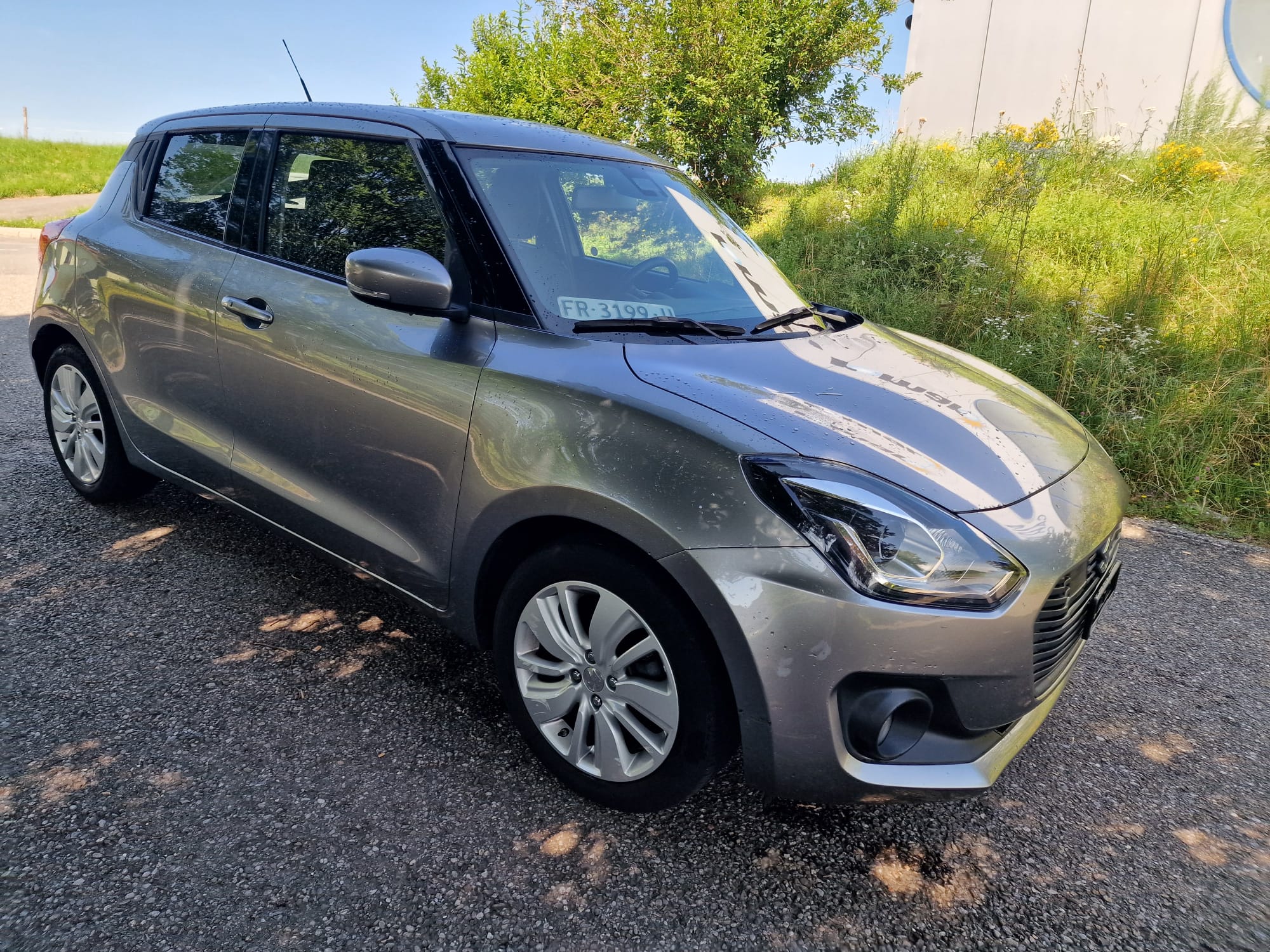 SUZUKI Swift 1.0 12V Compact Top Automatic