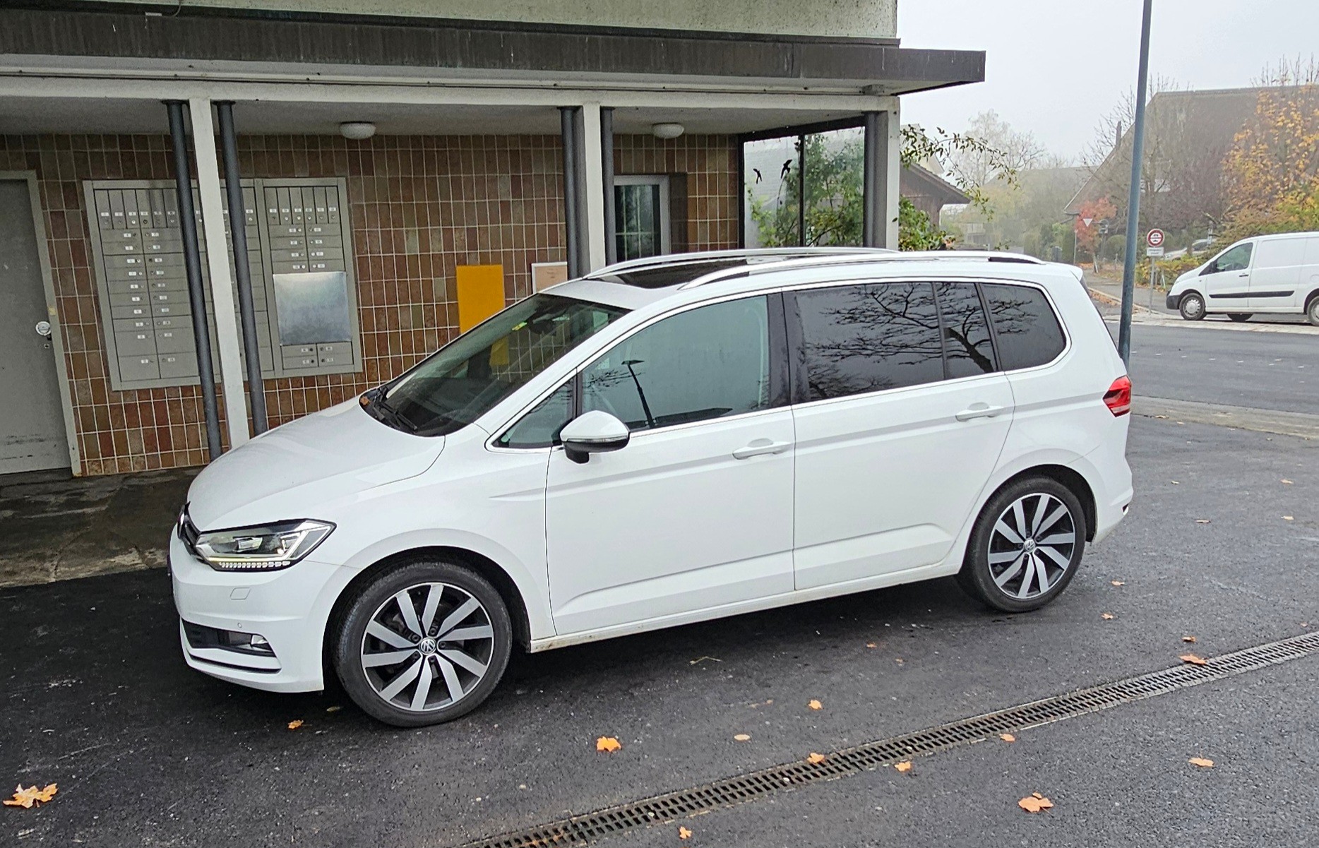 VW Touran 2.0 TDI BlueMotion Technology Highline DSG