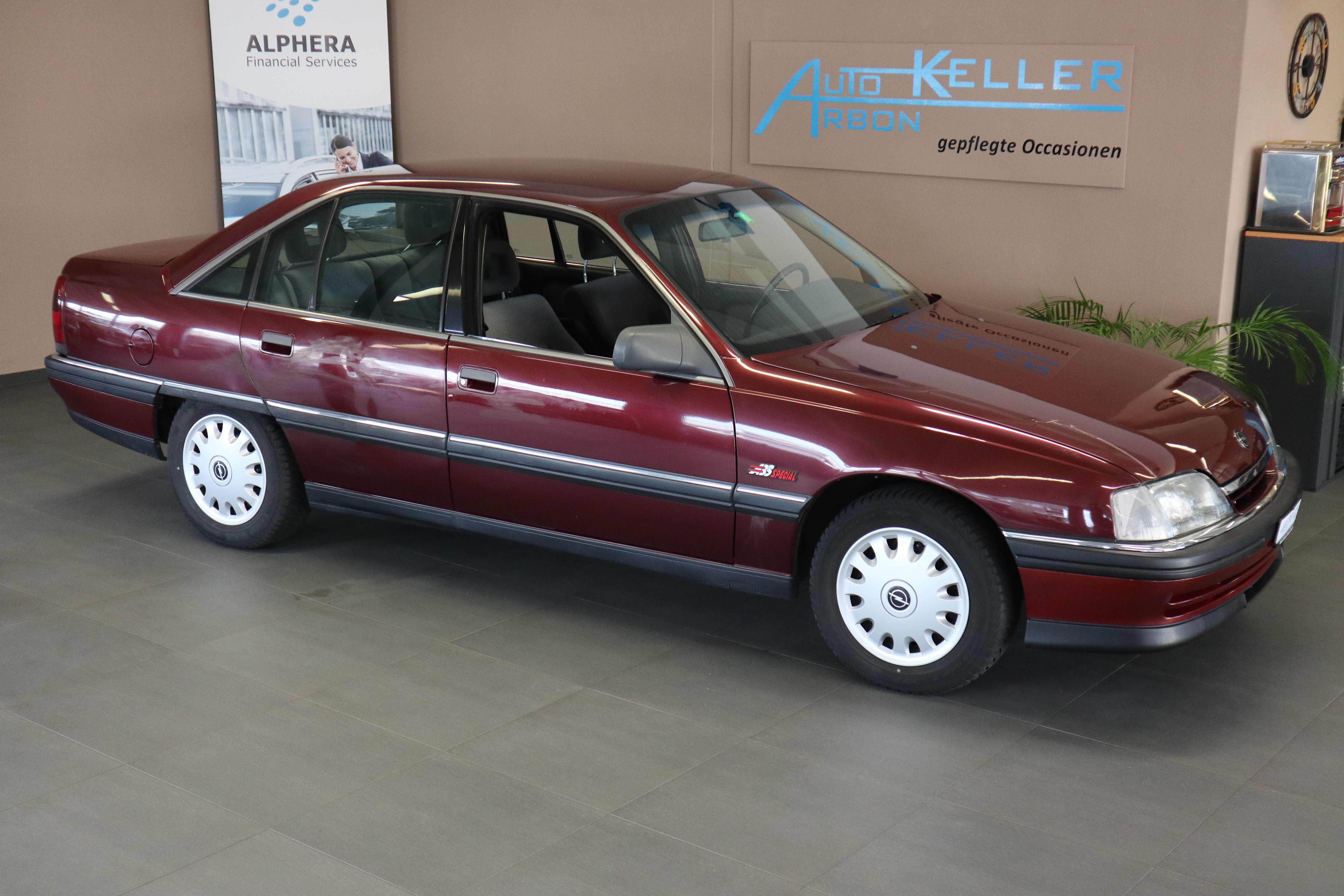 OPEL Omega 2.4i ABS Special