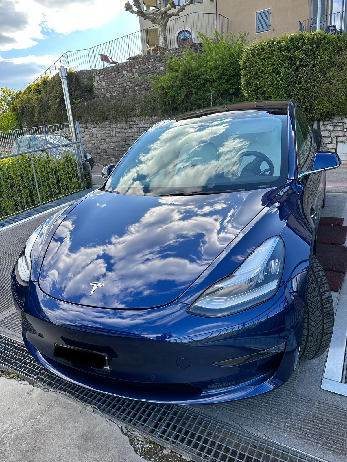 TESLA Model 3 Long Range Dual Motor AWD