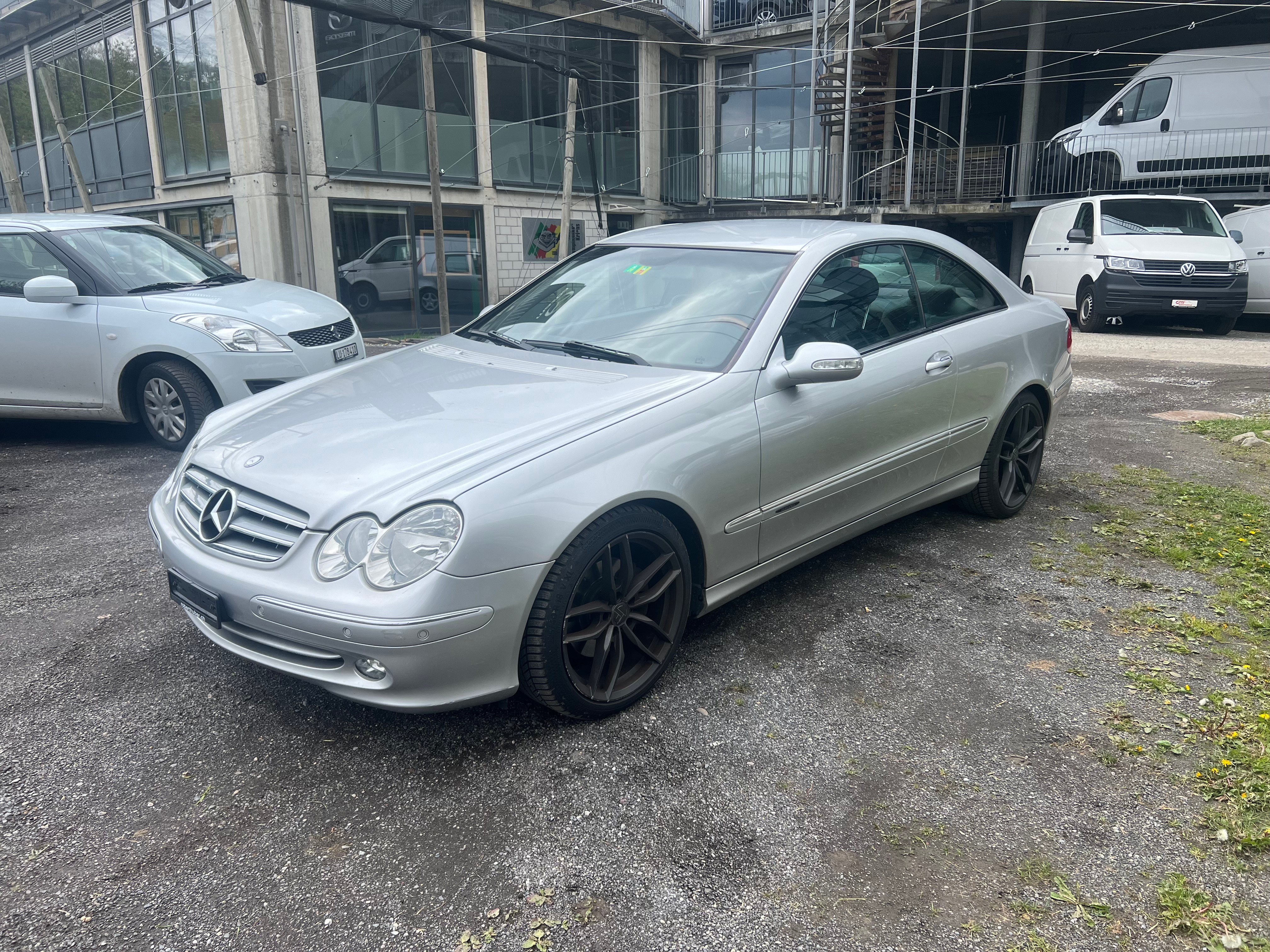 MERCEDES-BENZ CLK 320 Elégance Automatic