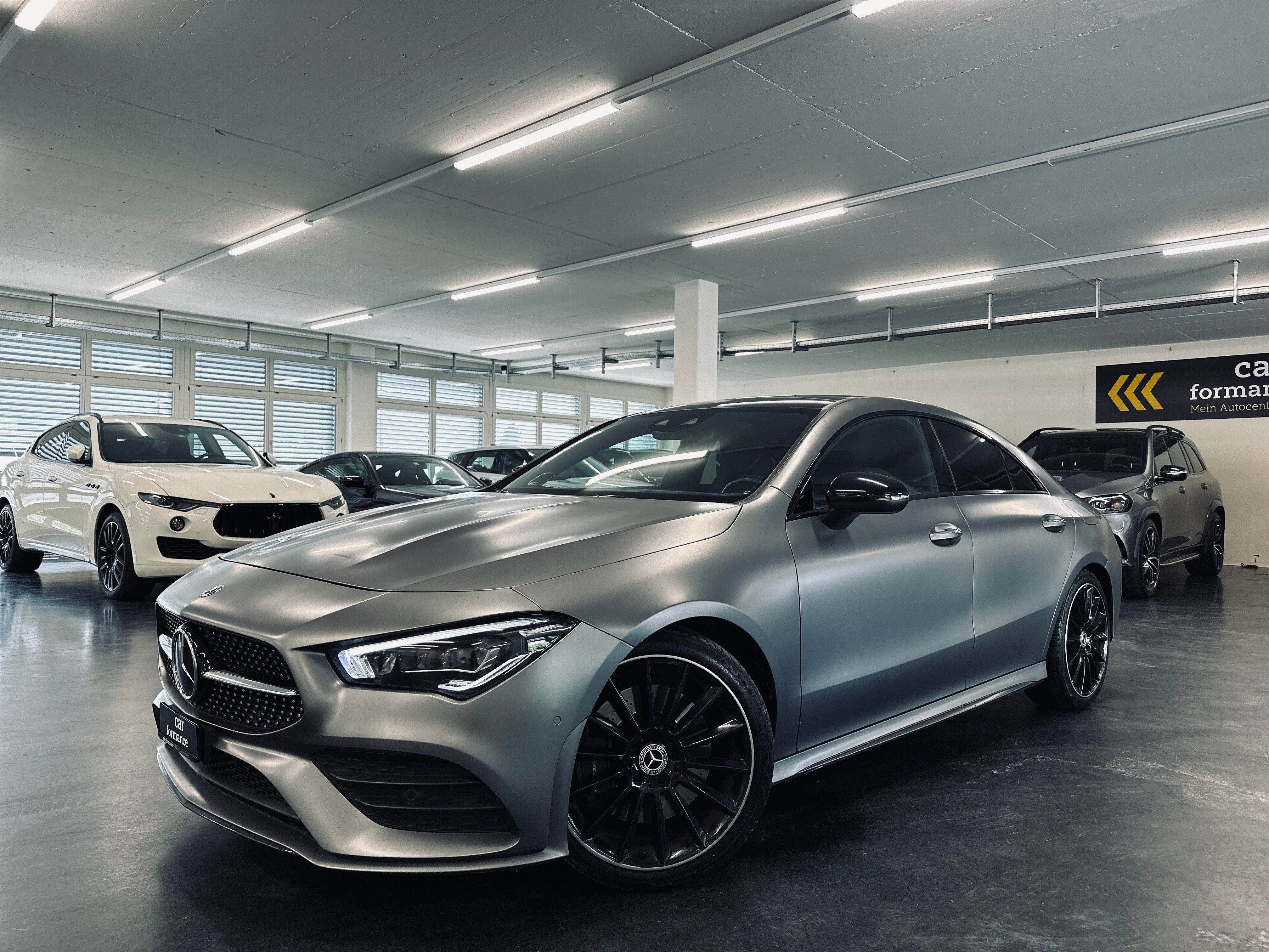 MERCEDES-BENZ CLA 250 AMG Line 4matic