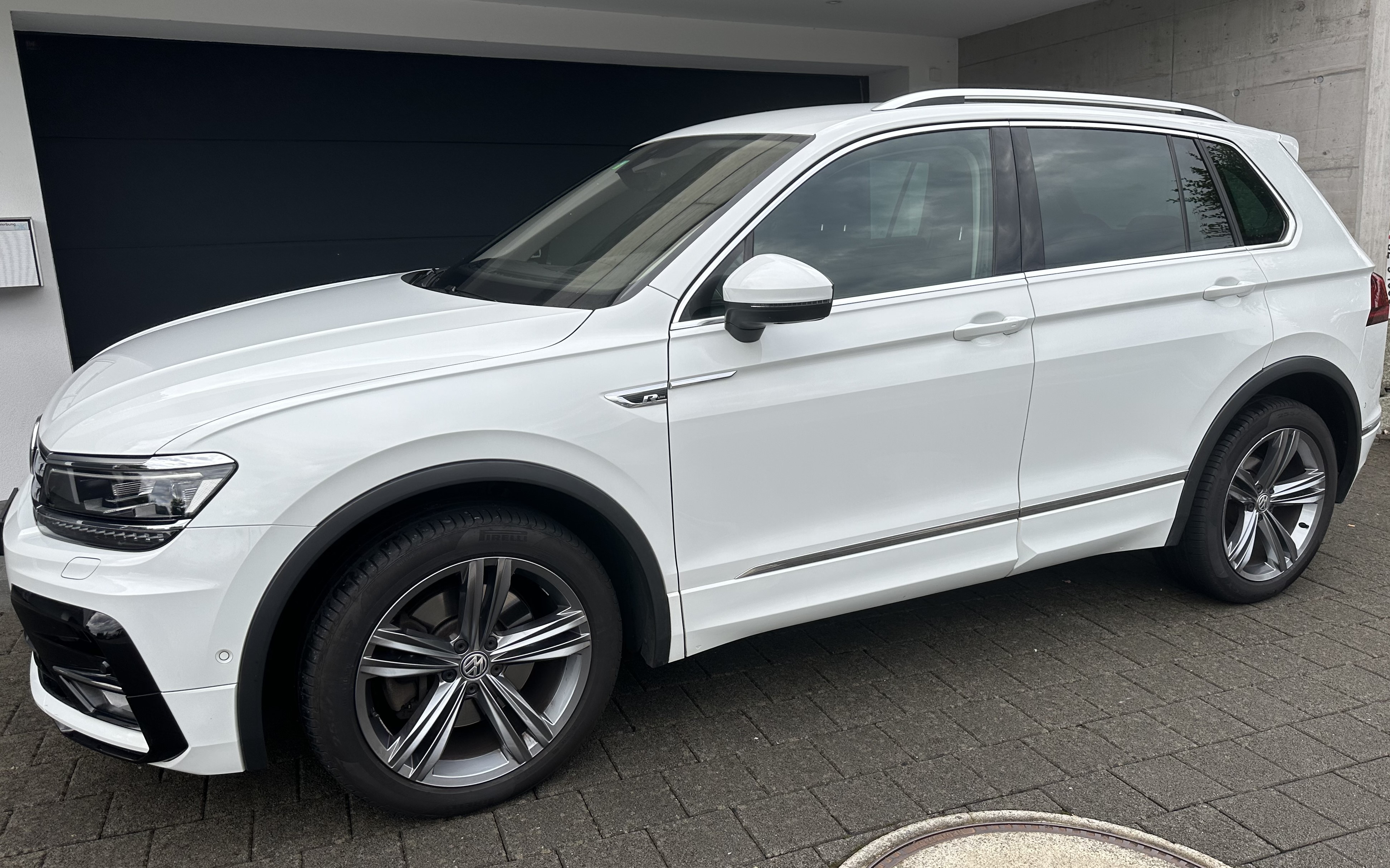 VW Tiguan 2.0TSI Highline 4Motion DSG R-Line