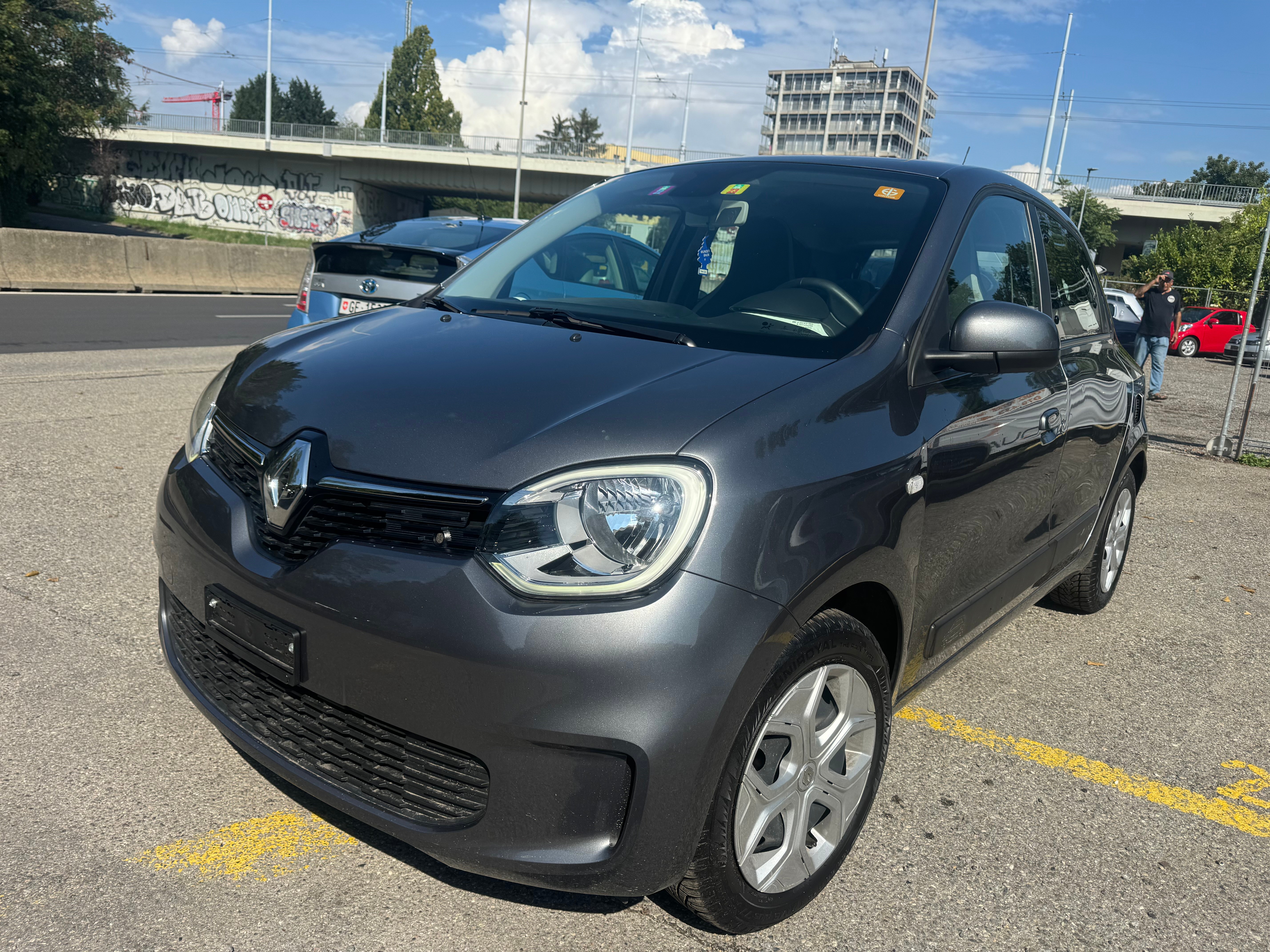 RENAULT Twingo SCe 75 Life