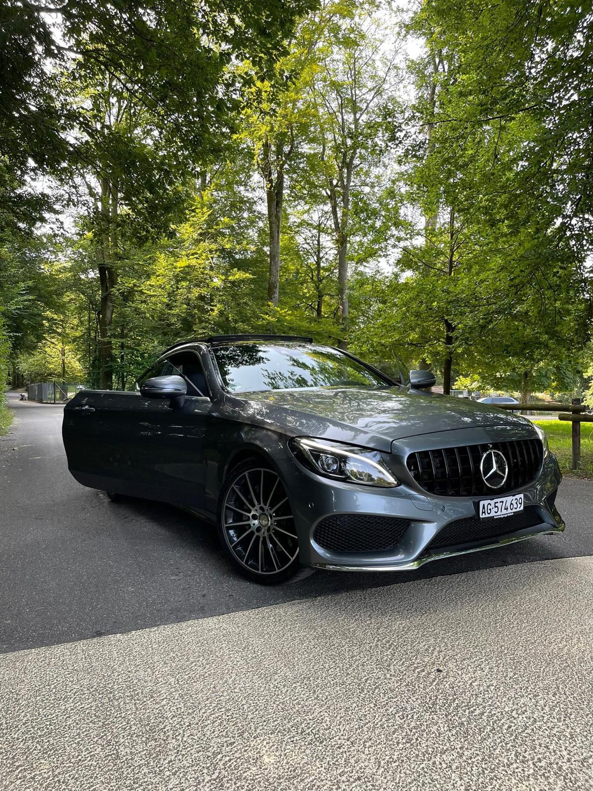 MERCEDES-BENZ C 300 Coupé AMG Line 9G-tronic