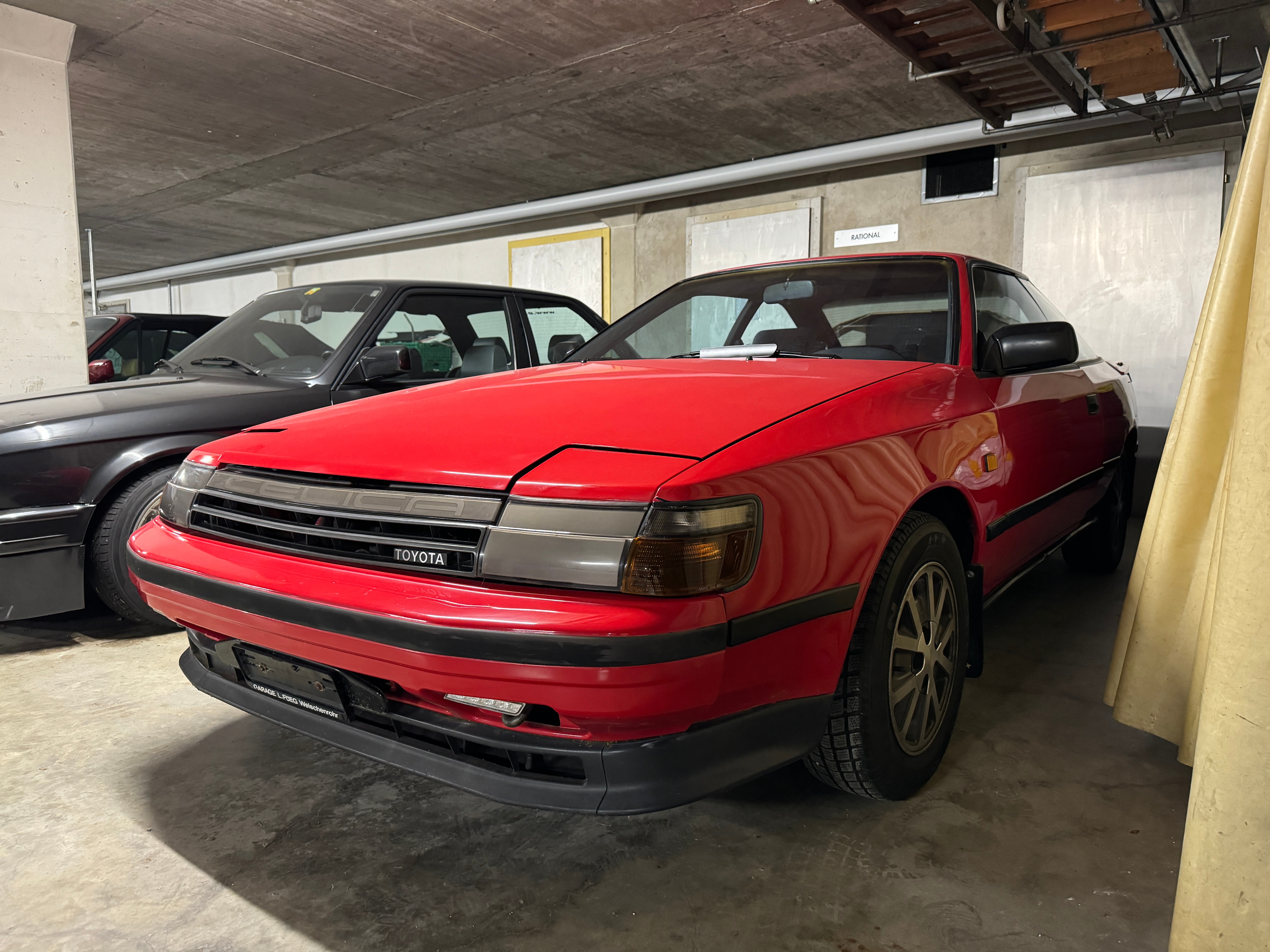 TOYOTA Celica 2000 GT Liftback