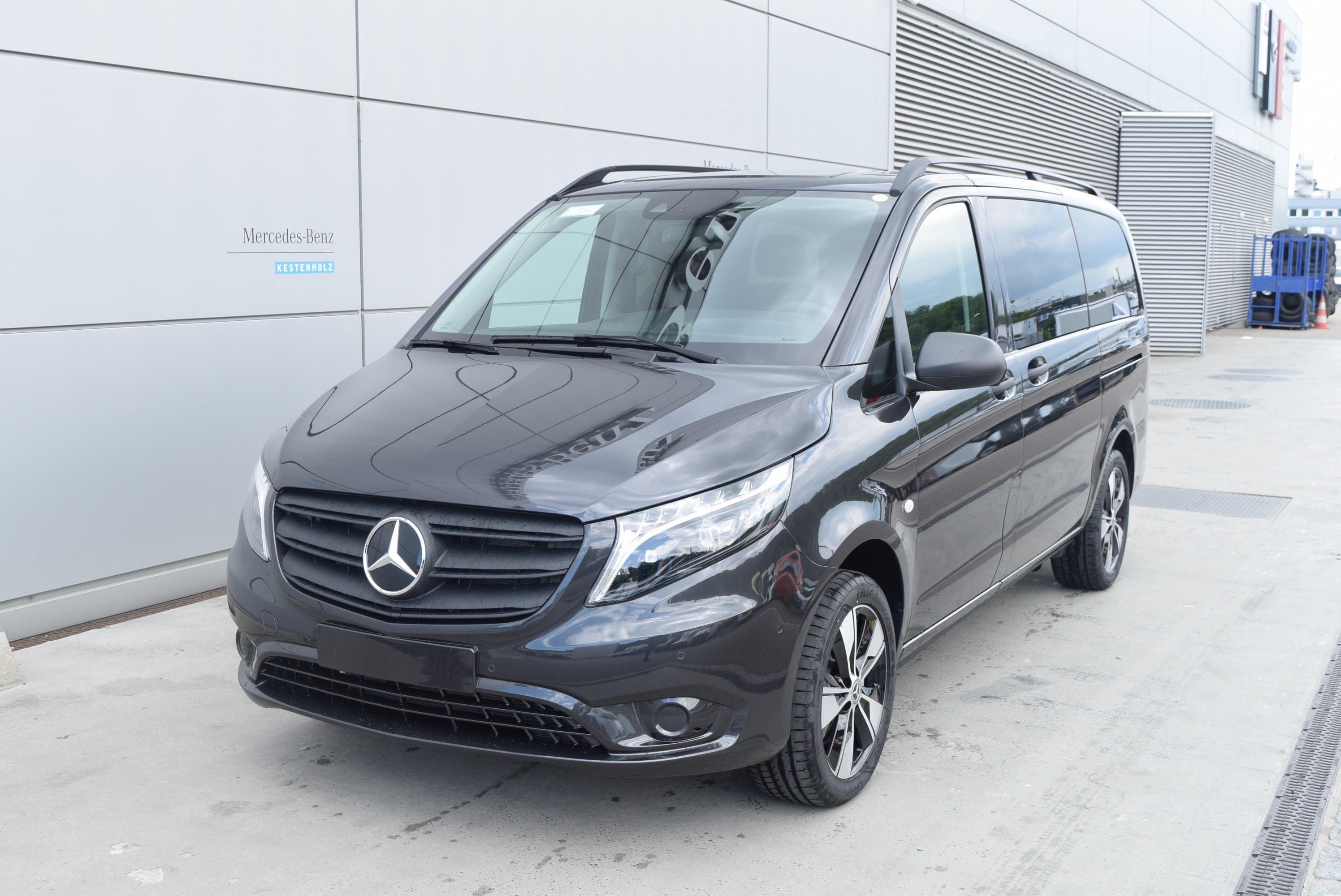 MERCEDES-BENZ Vito Tourer 116 CDI 9G-Tronic TS Family 4Matic