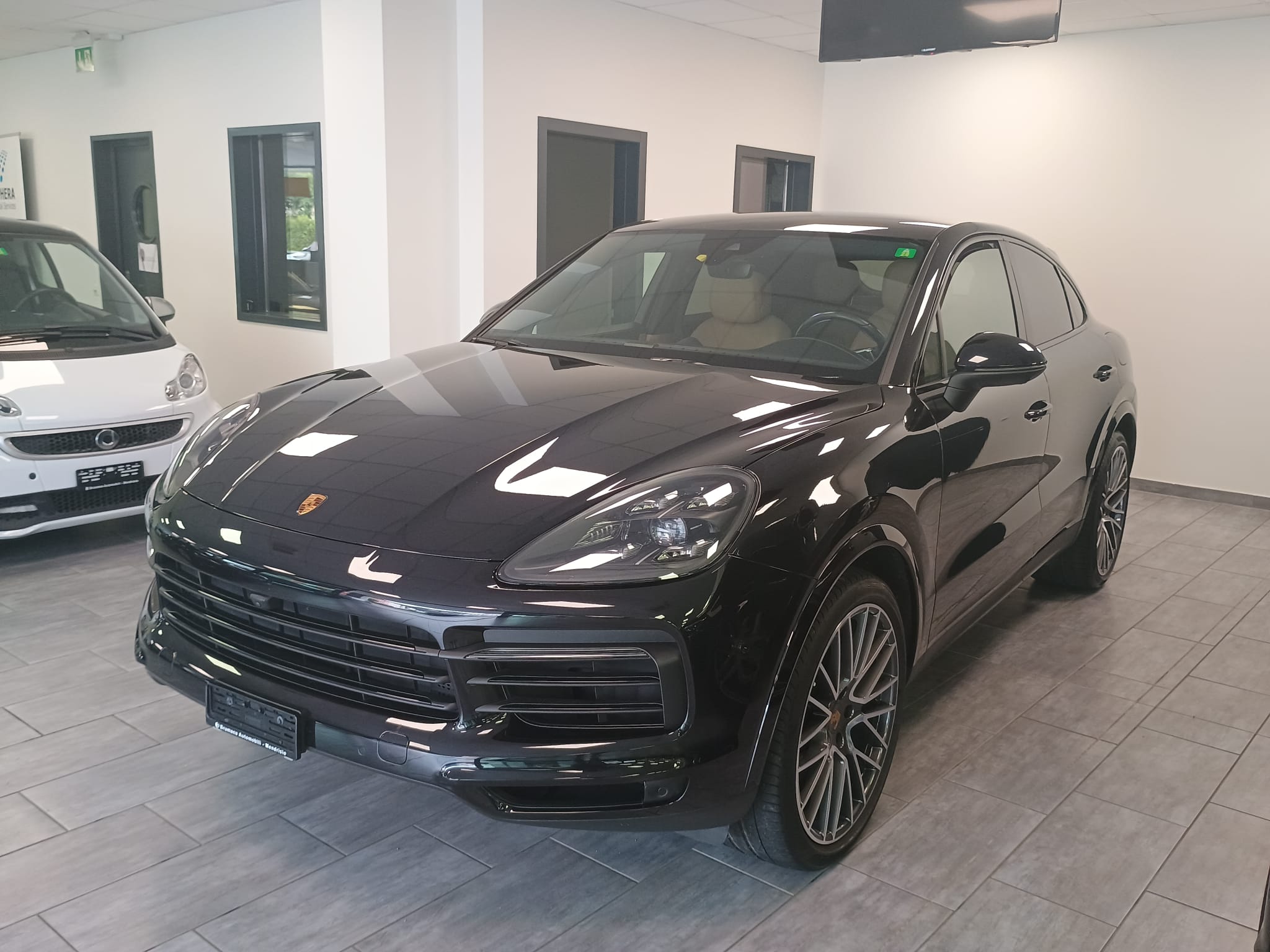 PORSCHE Cayenne Coupé E-Hybrid