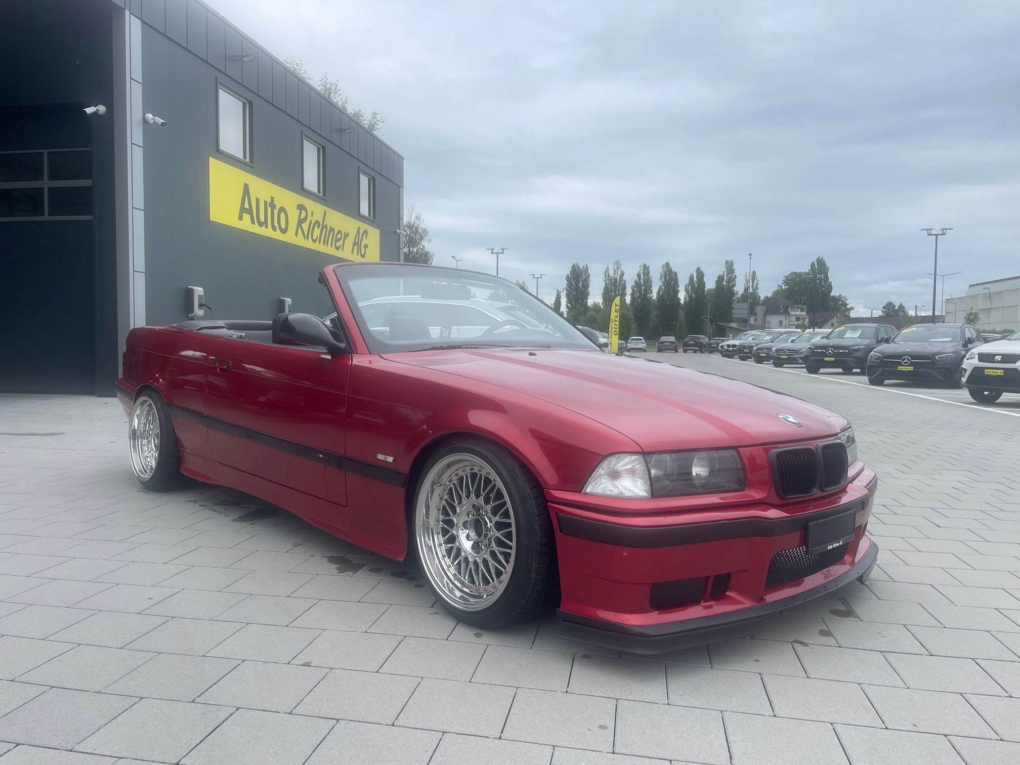 BMW 320i Cabrio