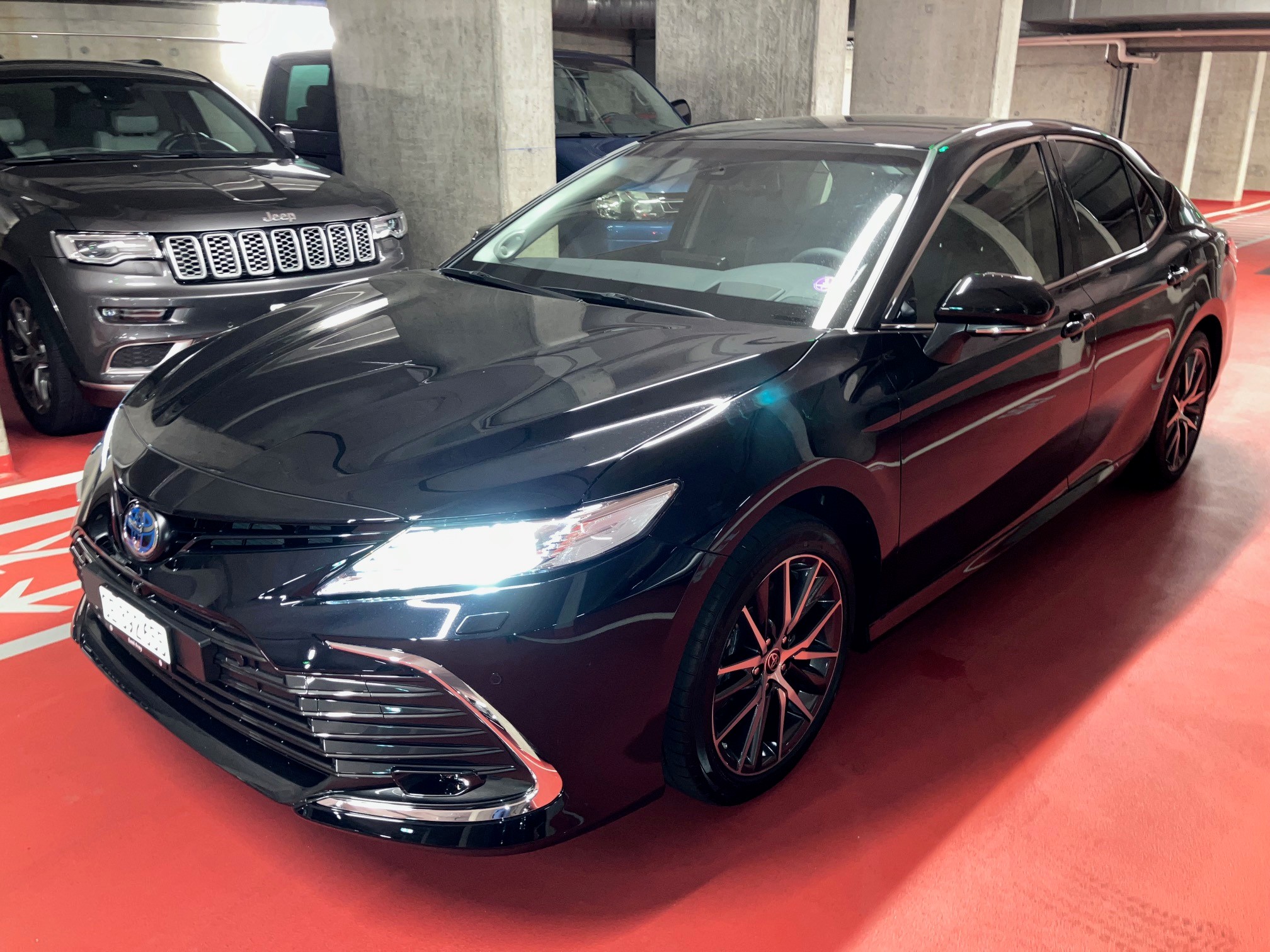 TOYOTA Camry 2.5 HSD e-CVT Premium