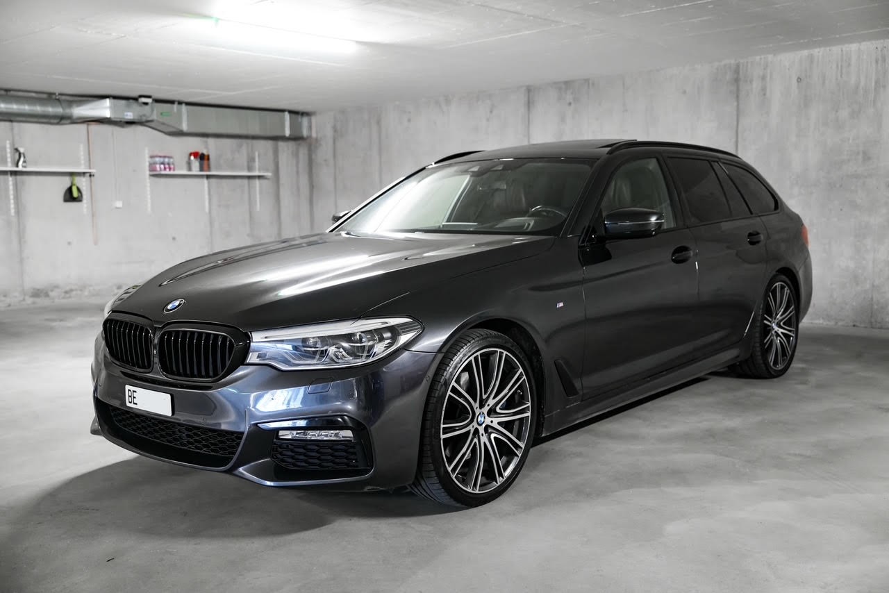 BMW 530d xDrive Touring Steptronic