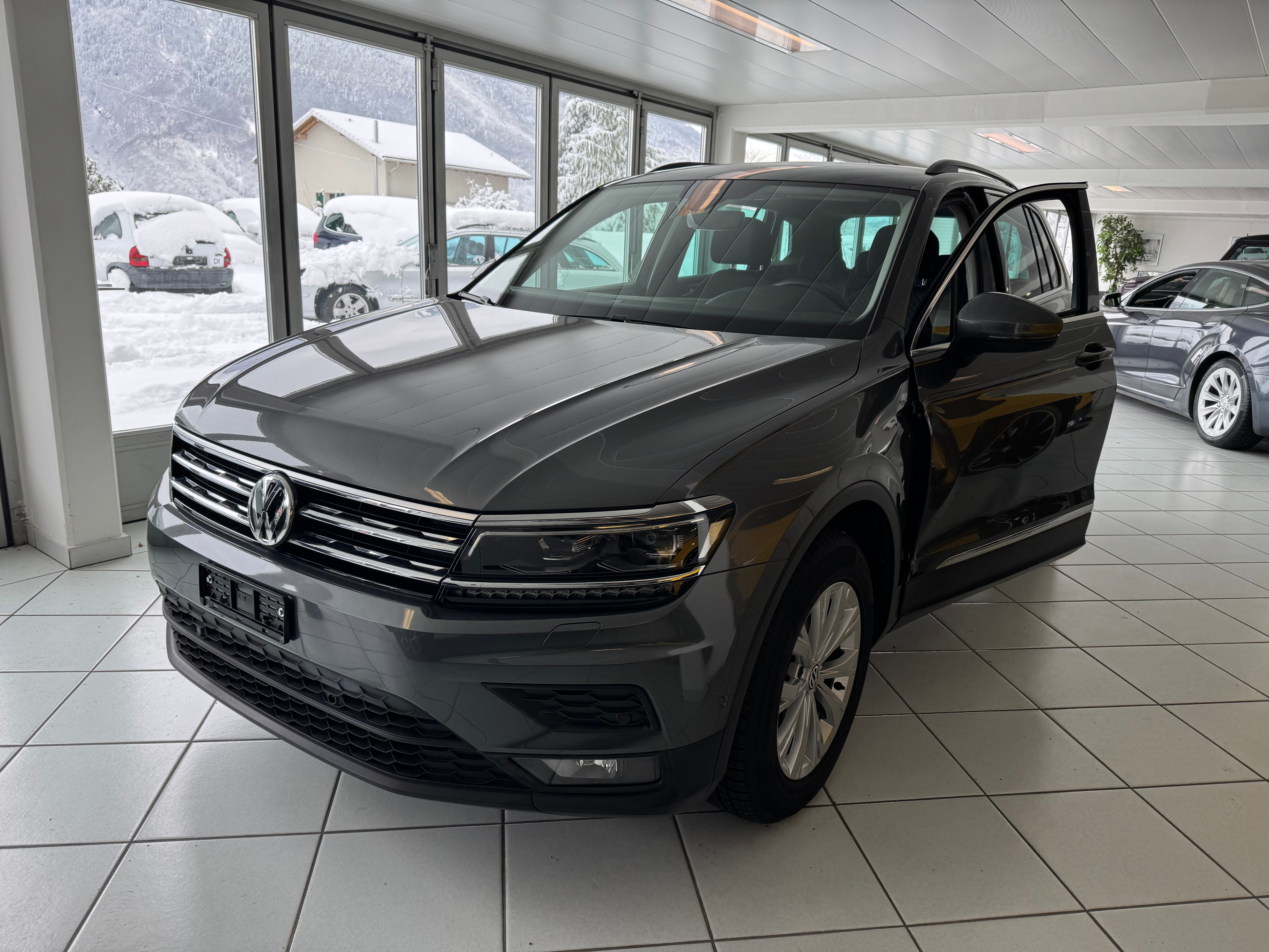 VW Tiguan 2.0TSI Comfortline 4Motion DSG