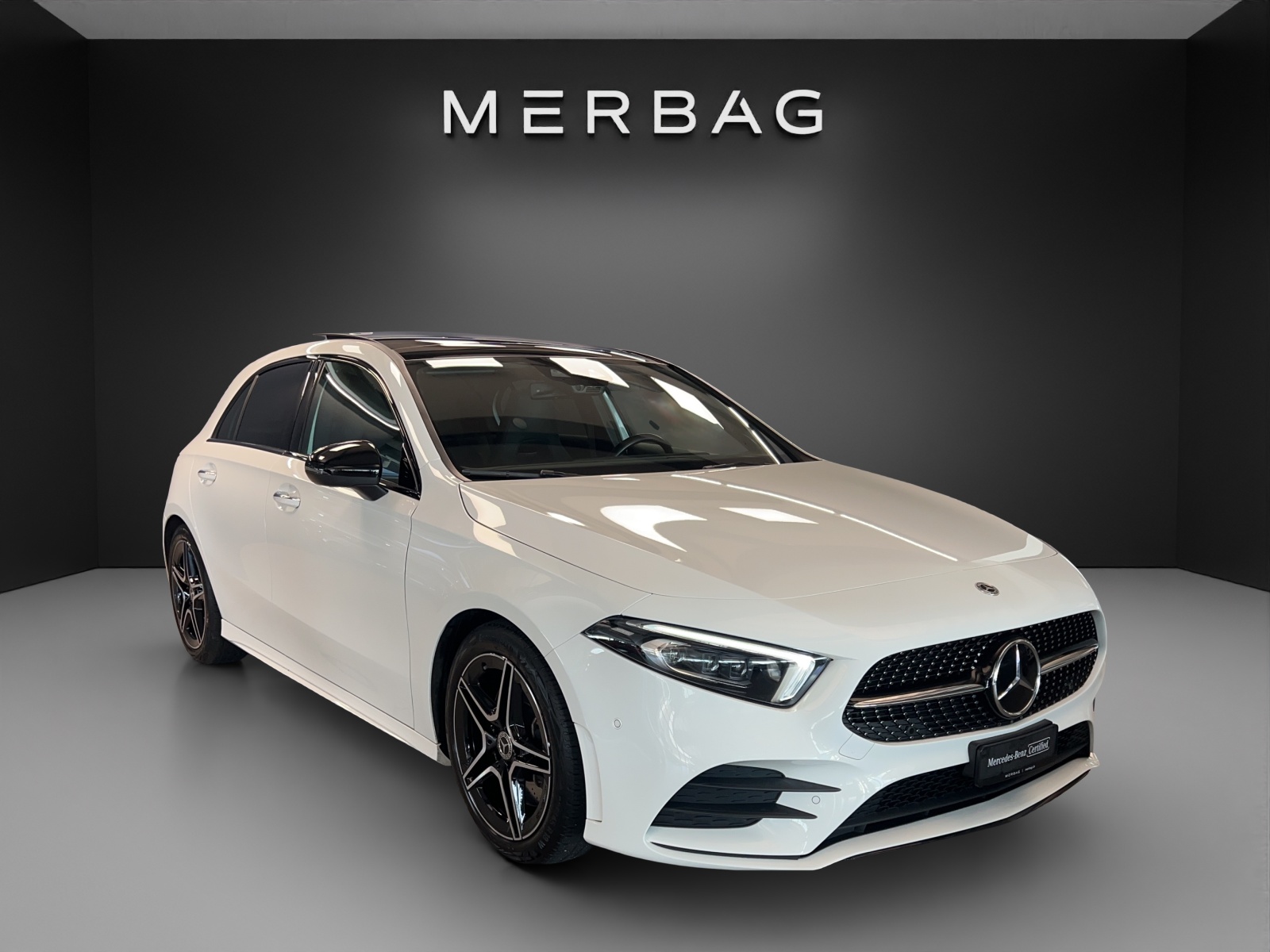 MERCEDES-BENZ A 250 AMG Line