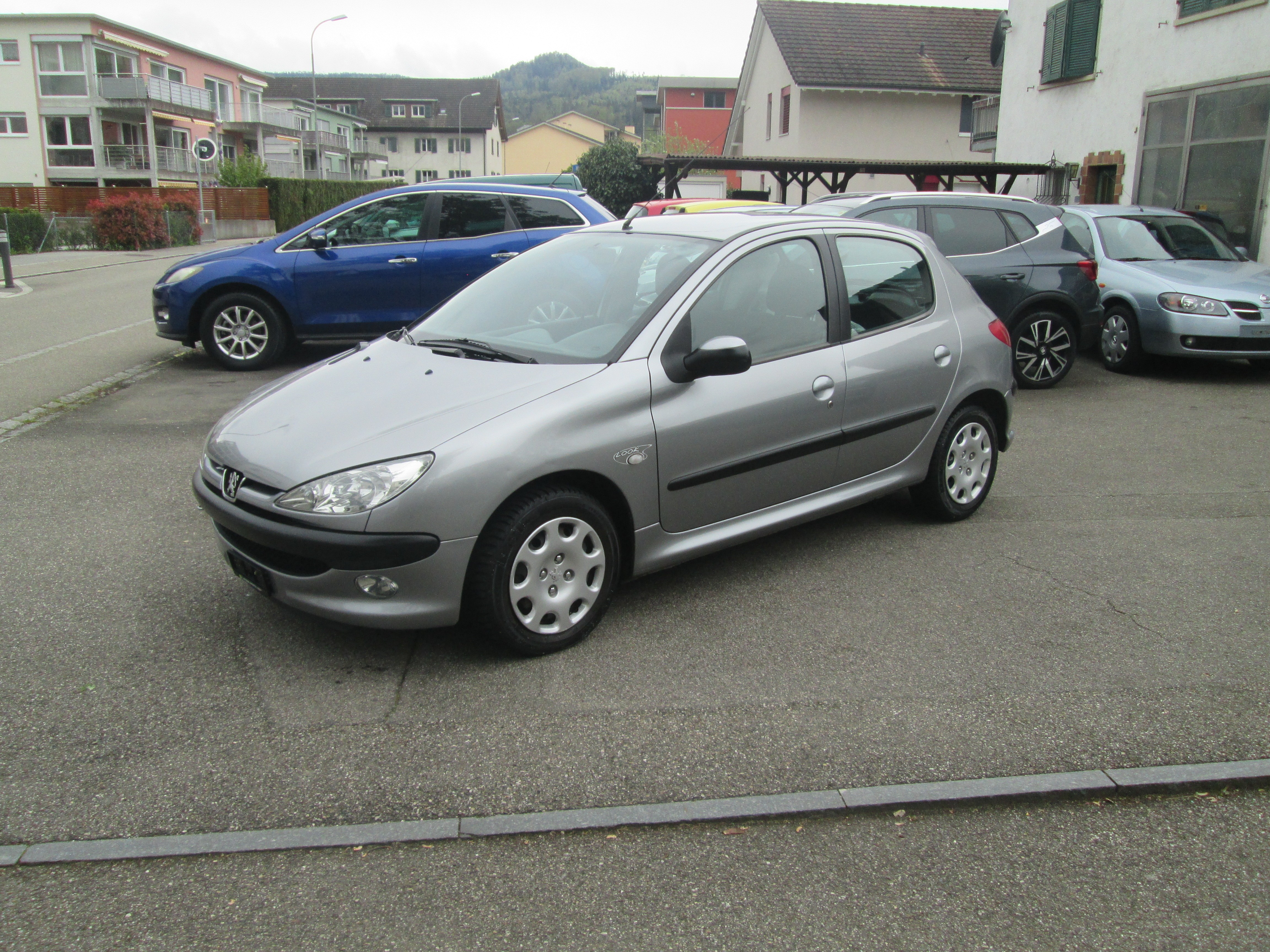 PEUGEOT 206 1.4 16V Look