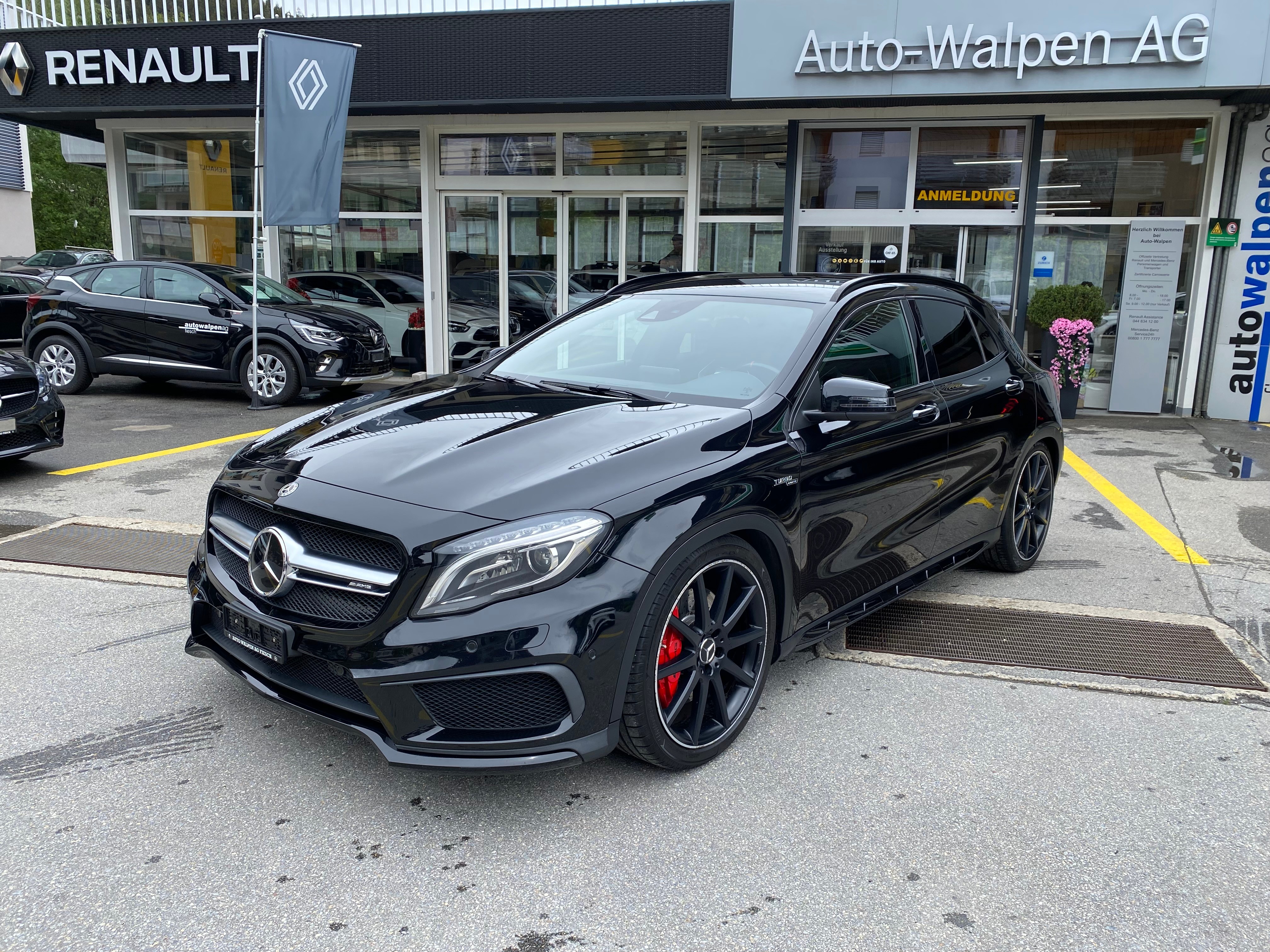 MERCEDES-BENZ GLA 45 AMG 4Matic