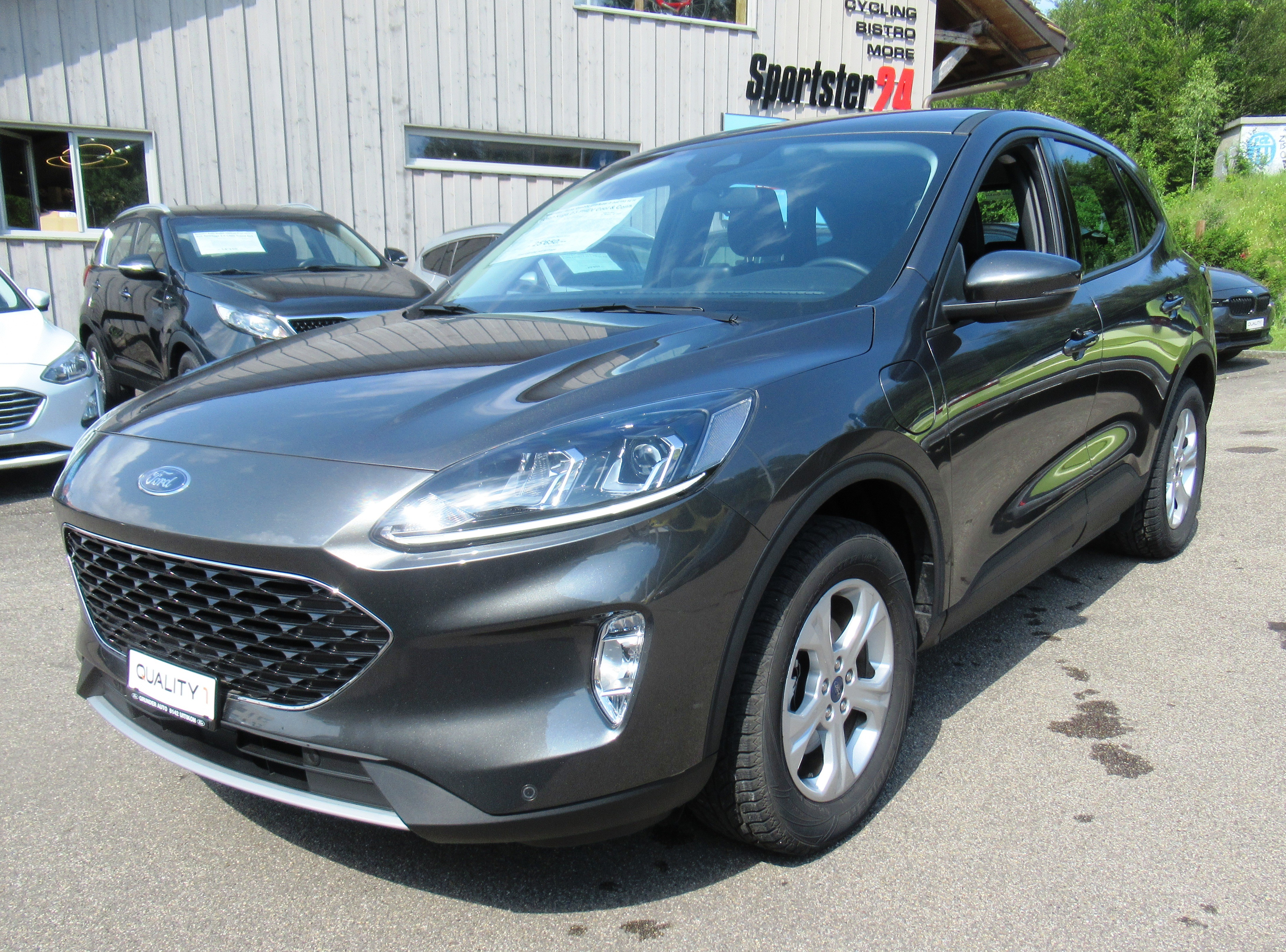 FORD Kuga 2.5 PHEV Cool & Connect 2WD