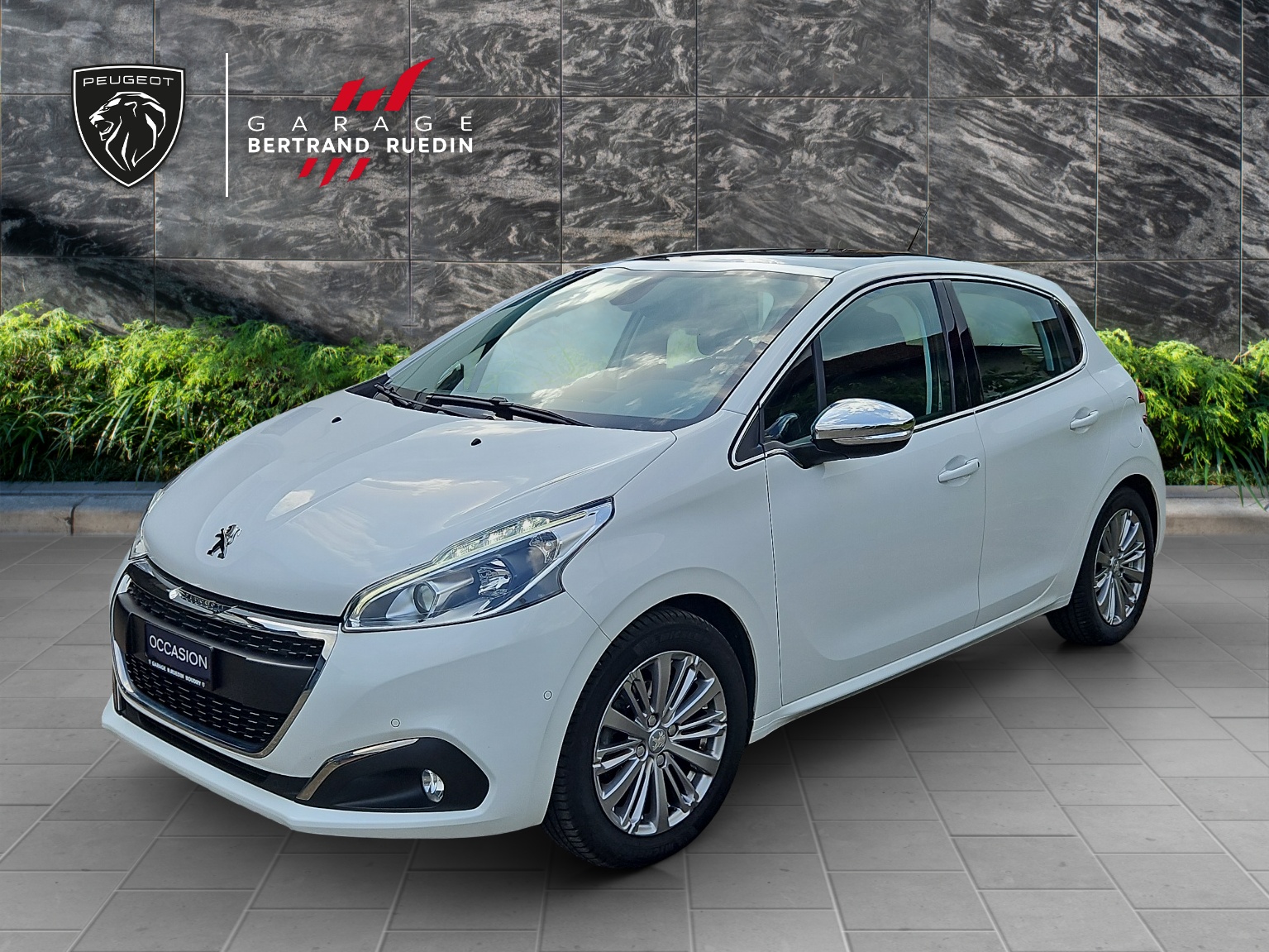 PEUGEOT 208 1.2 PureTech Allure