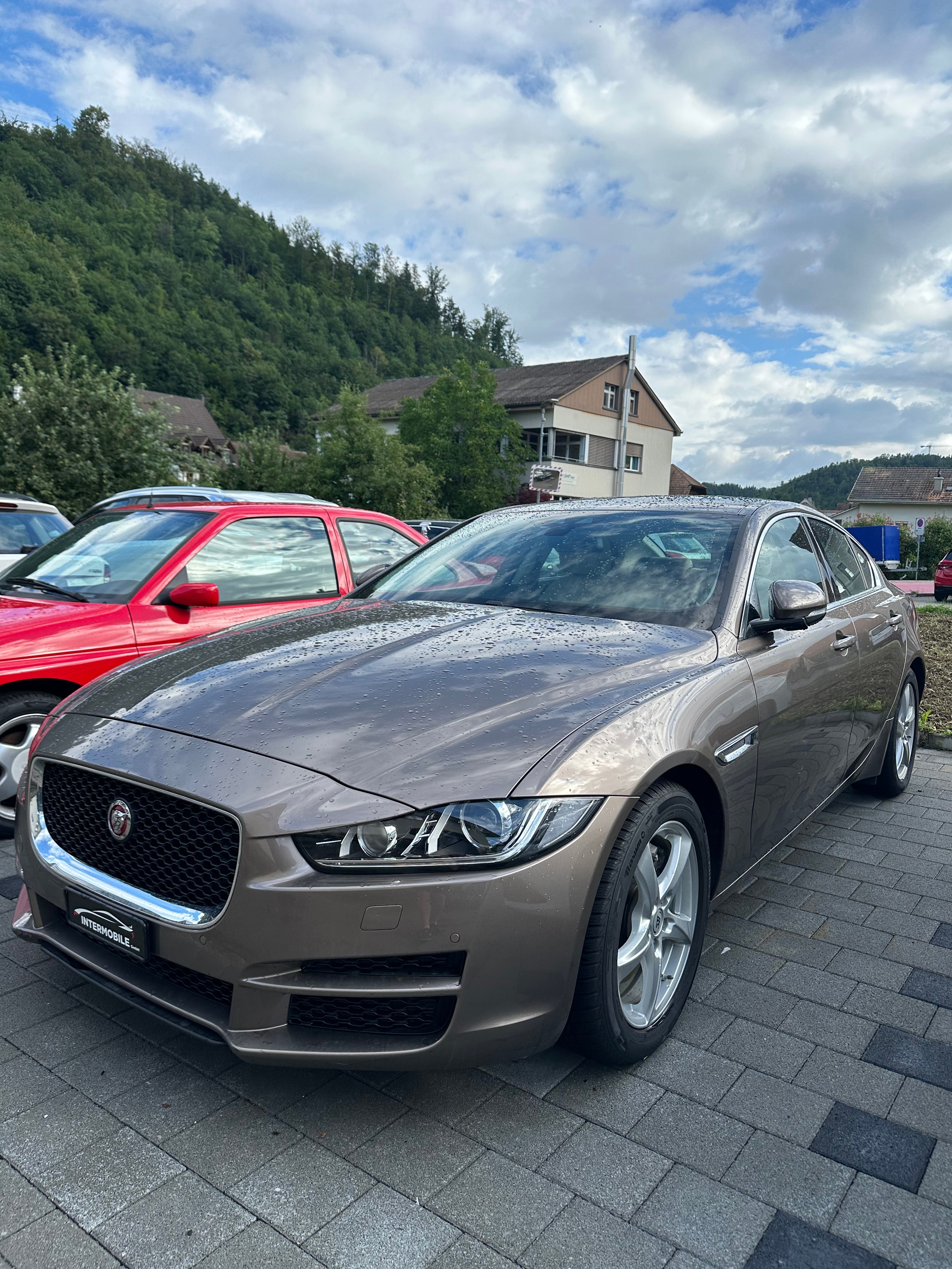 JAGUAR XE 20d Prestige Automat