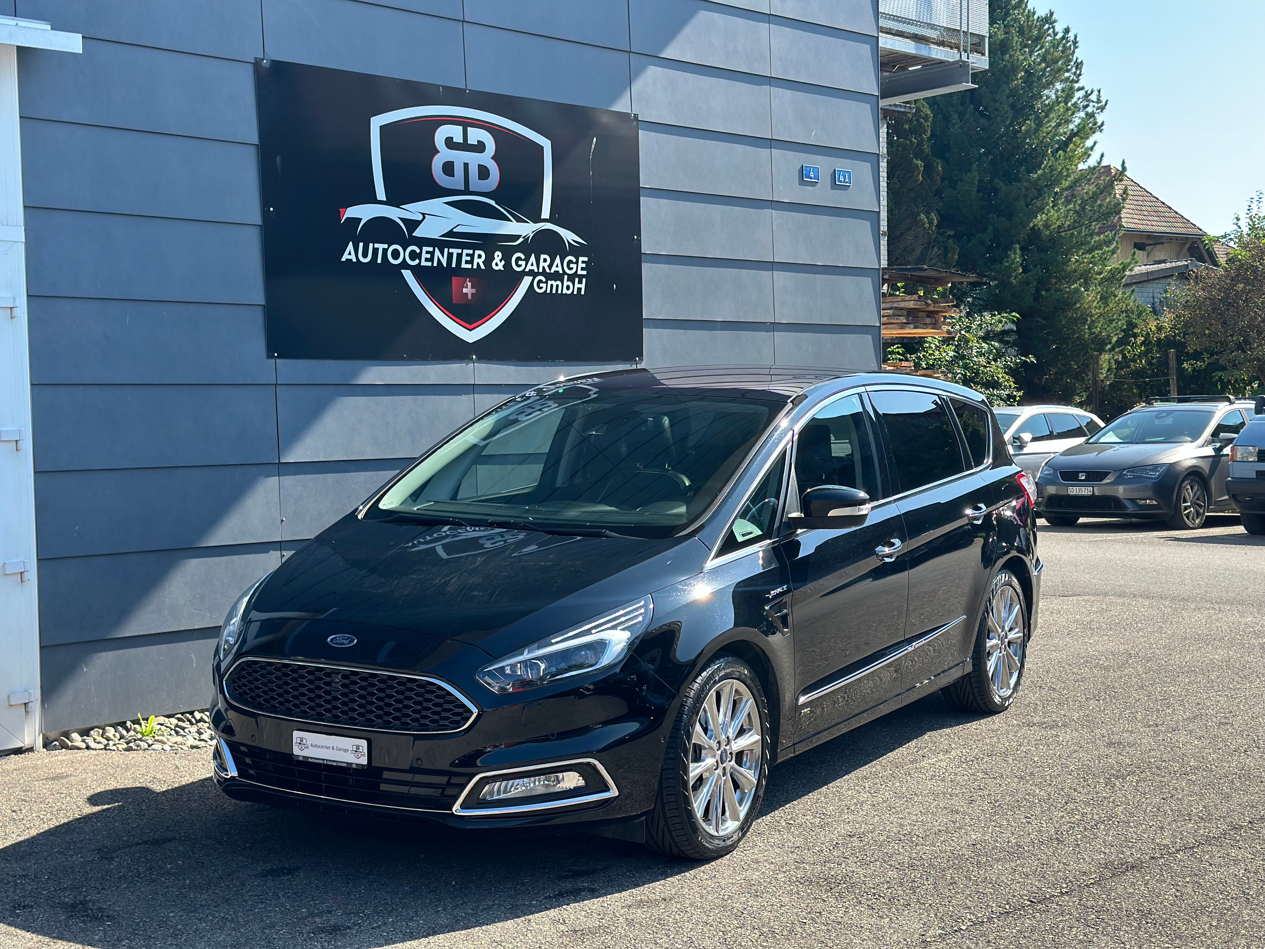 FORD S-Max 2.0 TDCi Vignale 7 Plätzer AWD 4x4 PowerShift