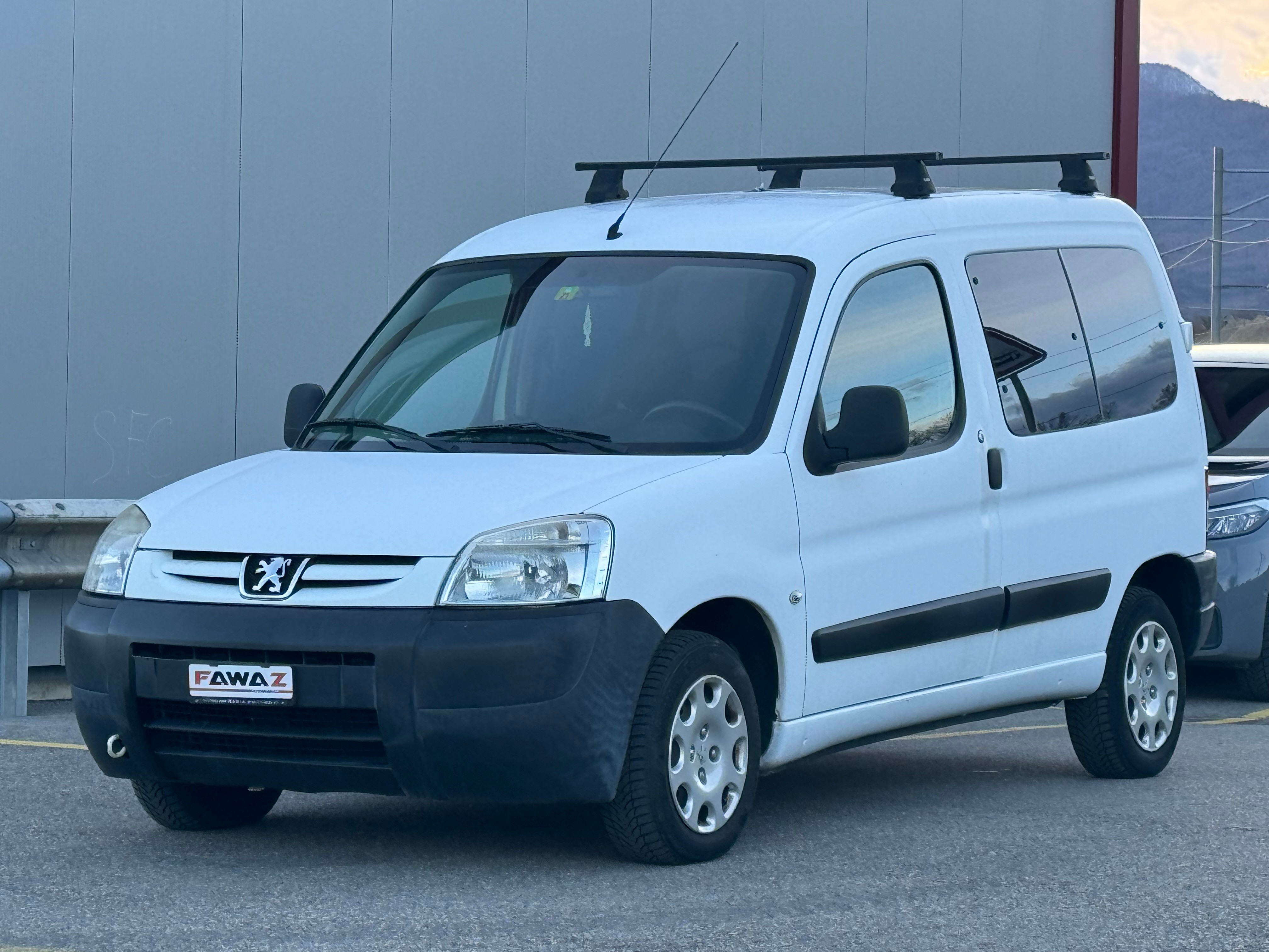 PEUGEOT Partner 1.4 Urban