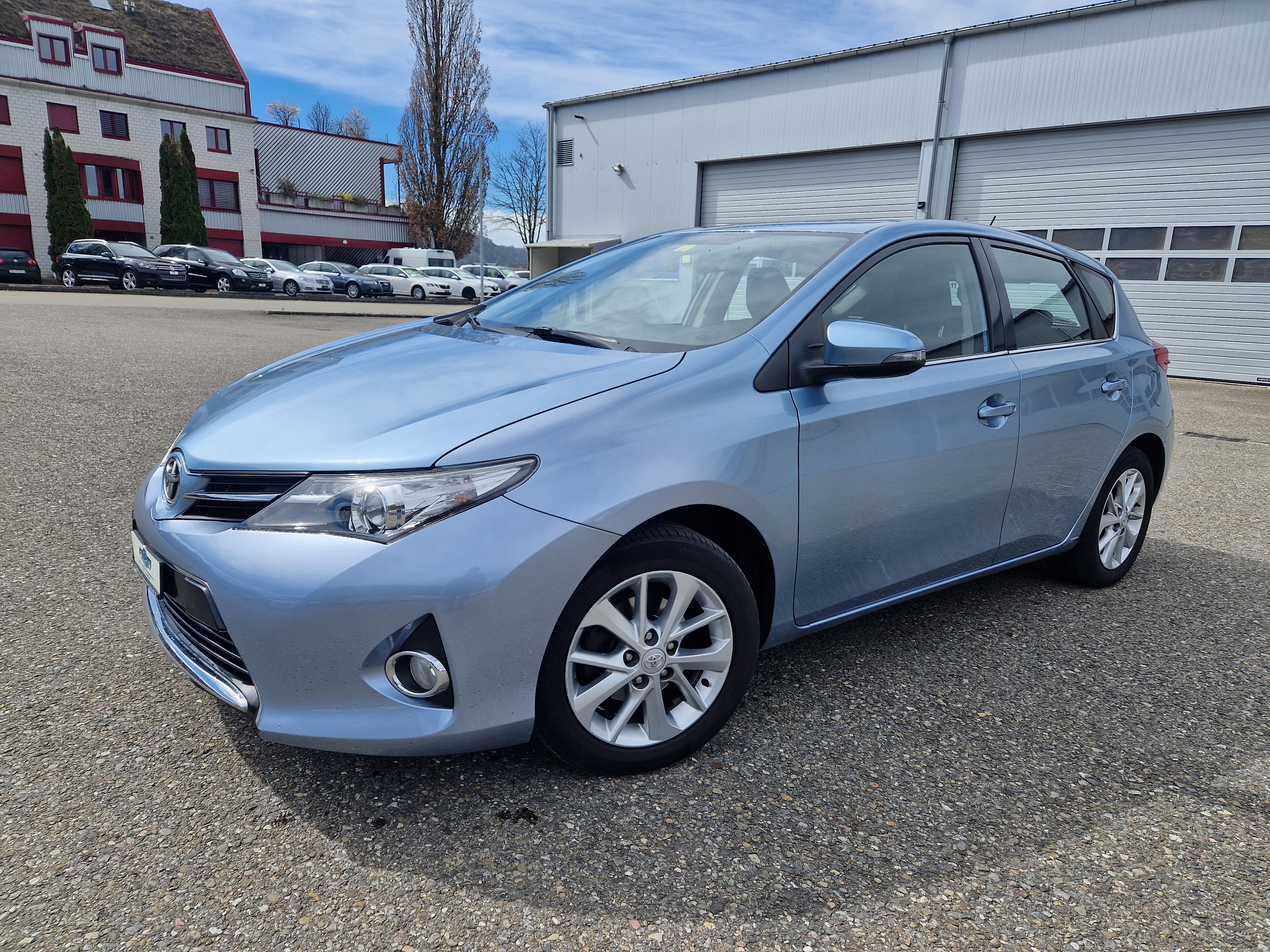 TOYOTA Auris 1.6 Luna