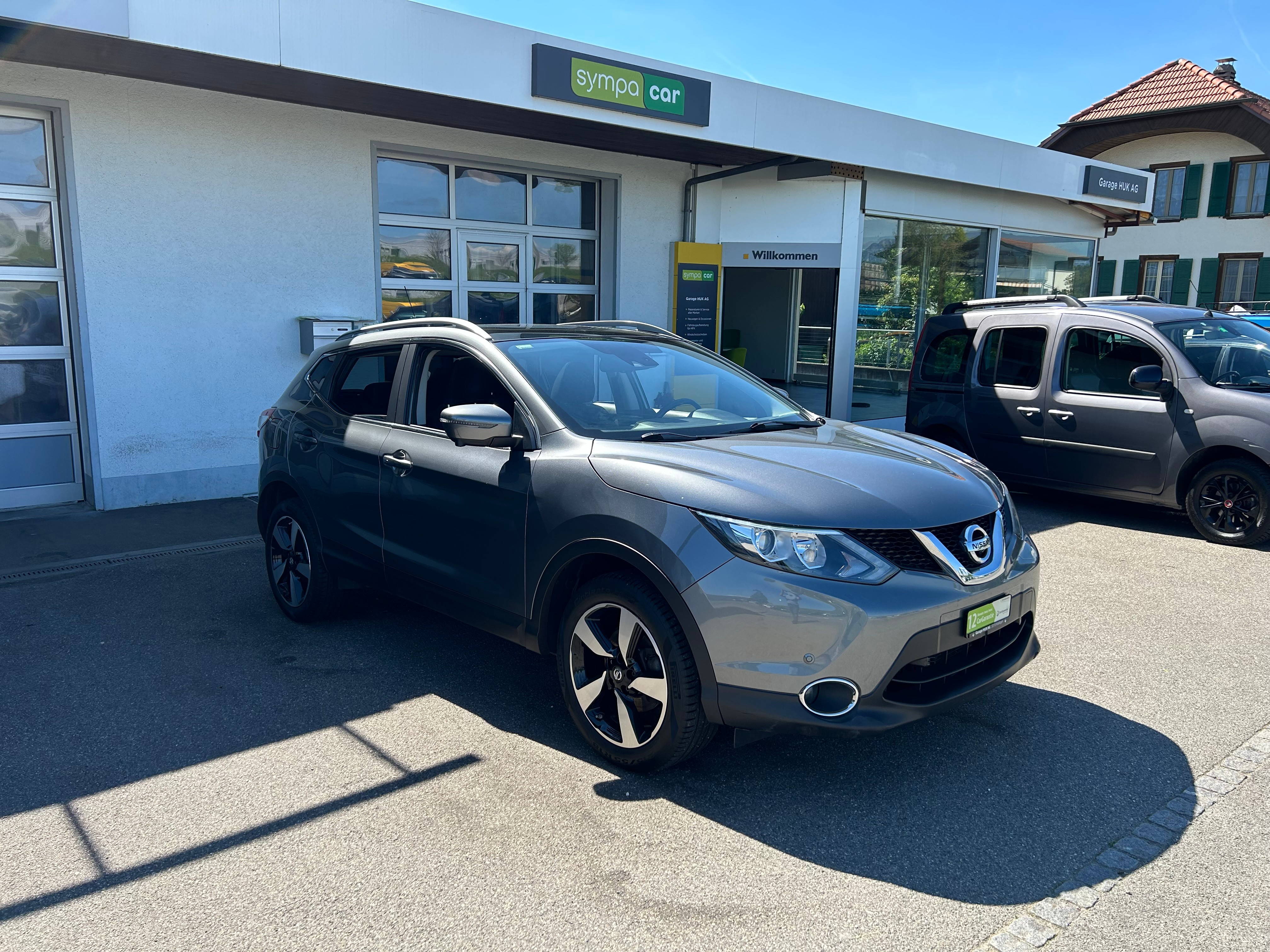 NISSAN Qashqai 1.2 DIG-T 360° Xtronic CVT