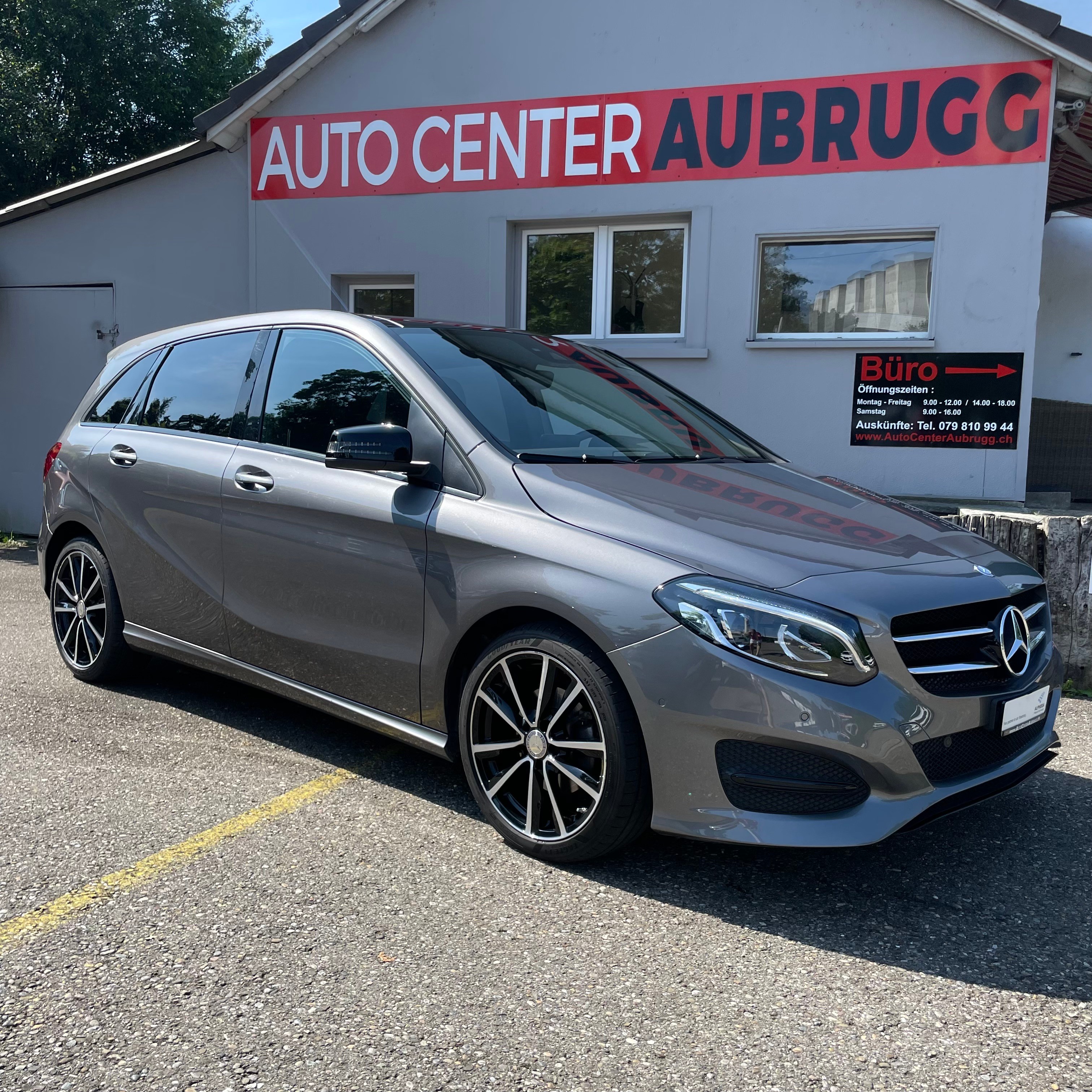 MERCEDES-BENZ B 220 Urban 4Matic 7G-DCT *PANORAMA-DACH*